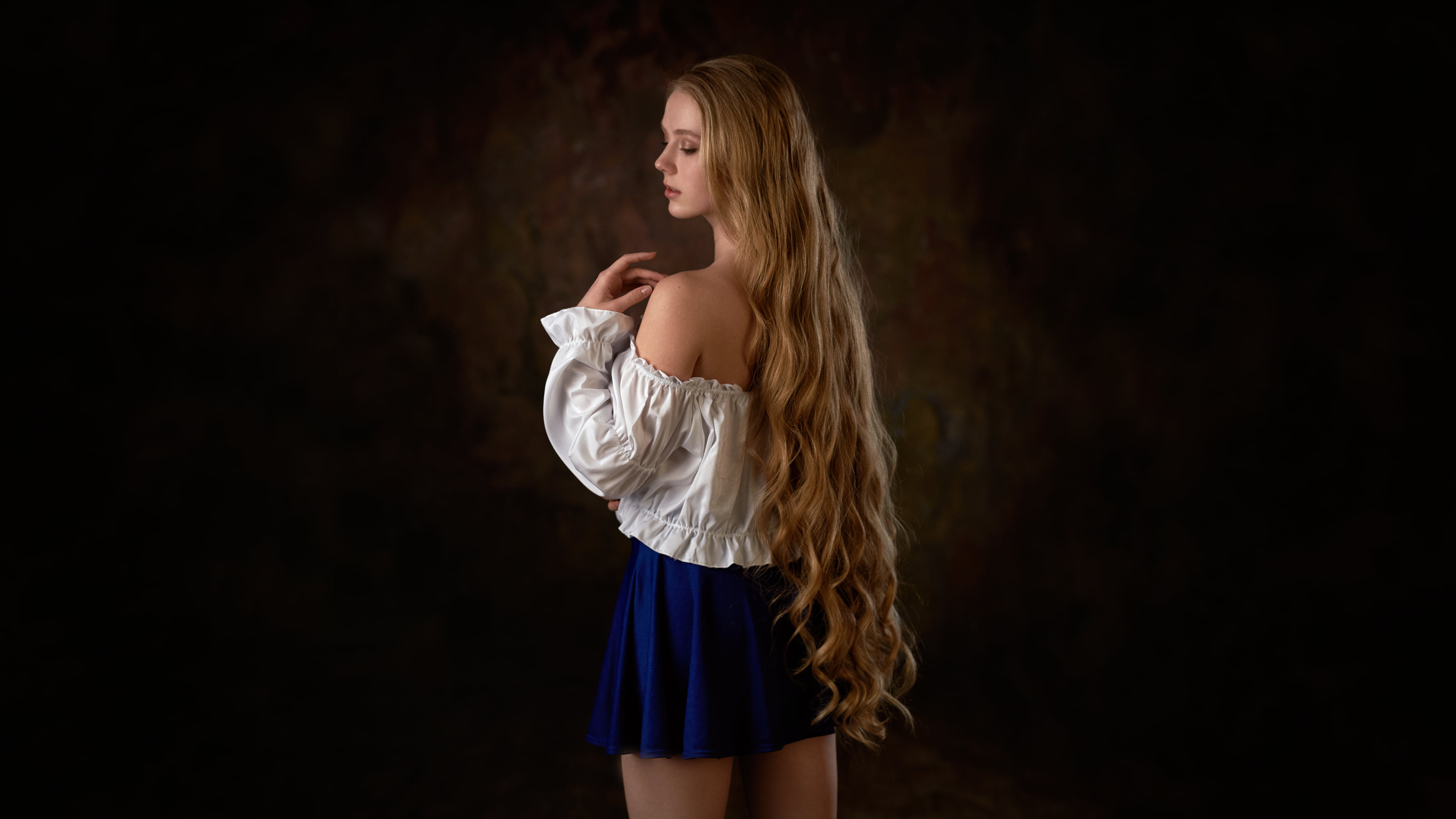 bare shoulders, model, dark, women, Max Pyzhik, blue miniskirt, parted lips, 4K, miniskirt, 4K, profile, long hair, vignette, behind, studio, blonde, dark background, HD Wallpaper