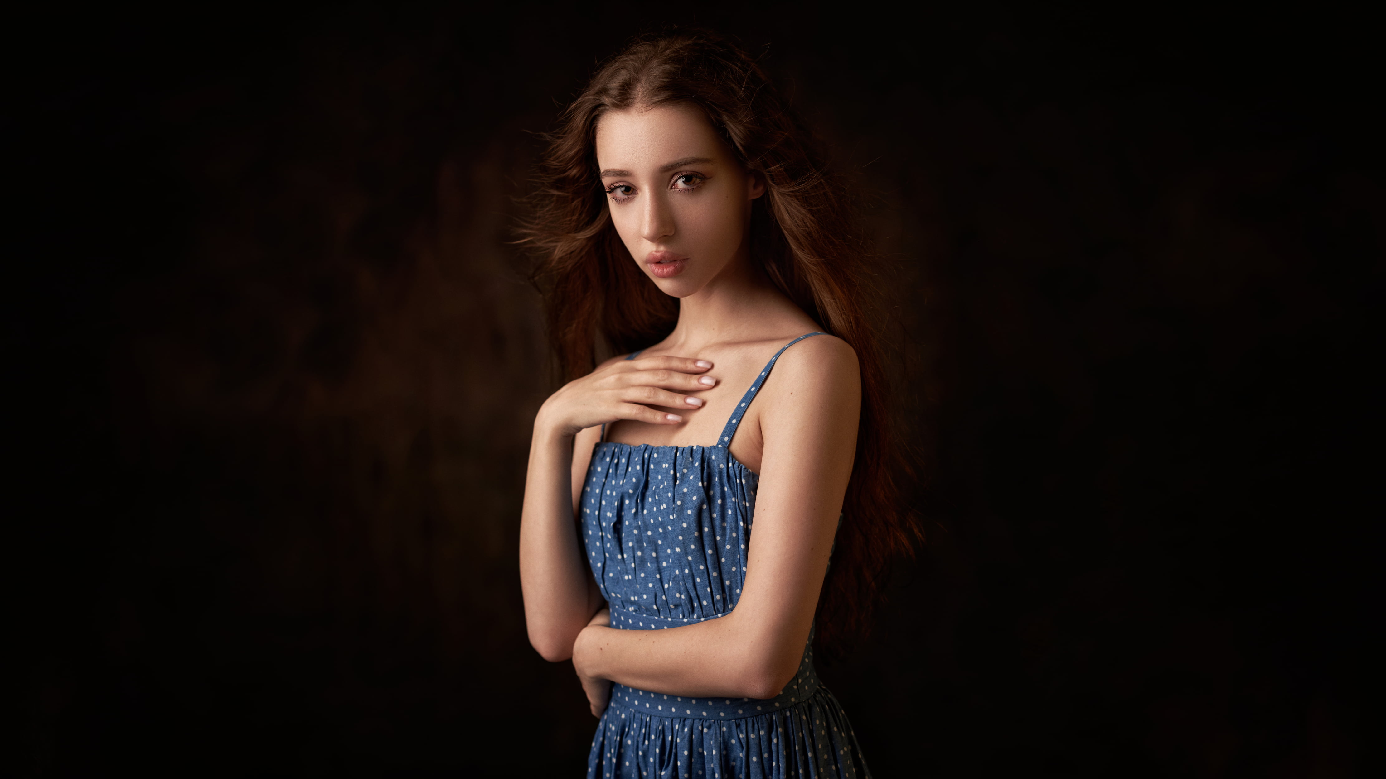 Max Pyzhik, polka dots, dress, parted lips, dark, dark background, brown eyes, studio, looking at viewer, 4K, brunette, portrait, vignette, 4K, women, HD Wallpaper