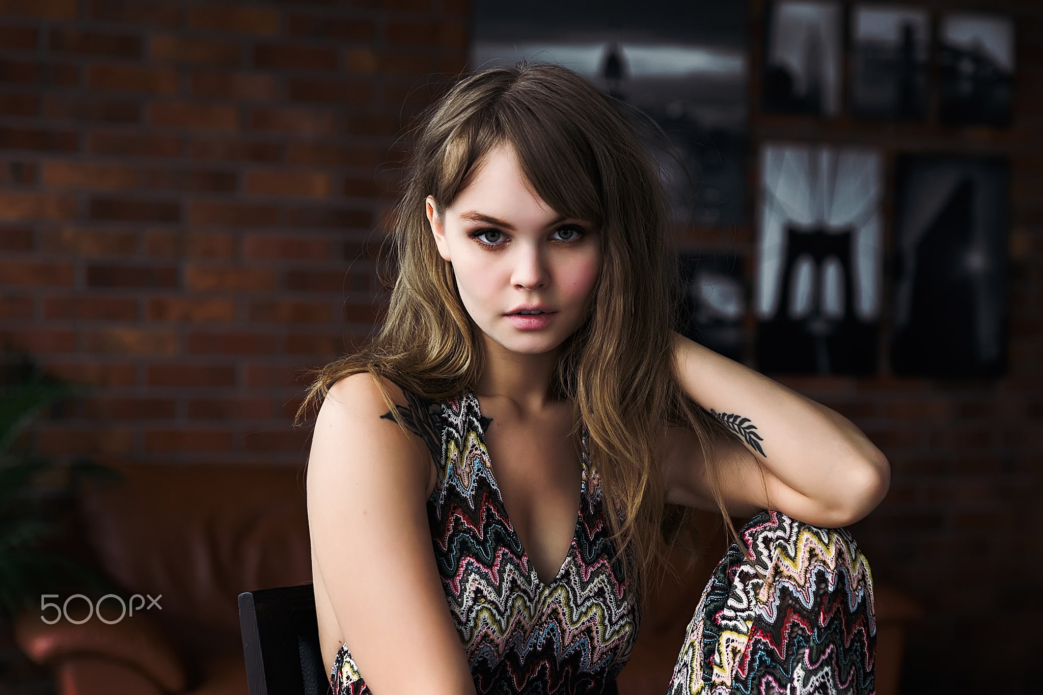 teenager, hairstyle, Anastasia Scheglova, looking at viewer, 1080P, depth of field, blonde, hair, floral pattern, women, young adult, front view, bricks, HD Wallpaper