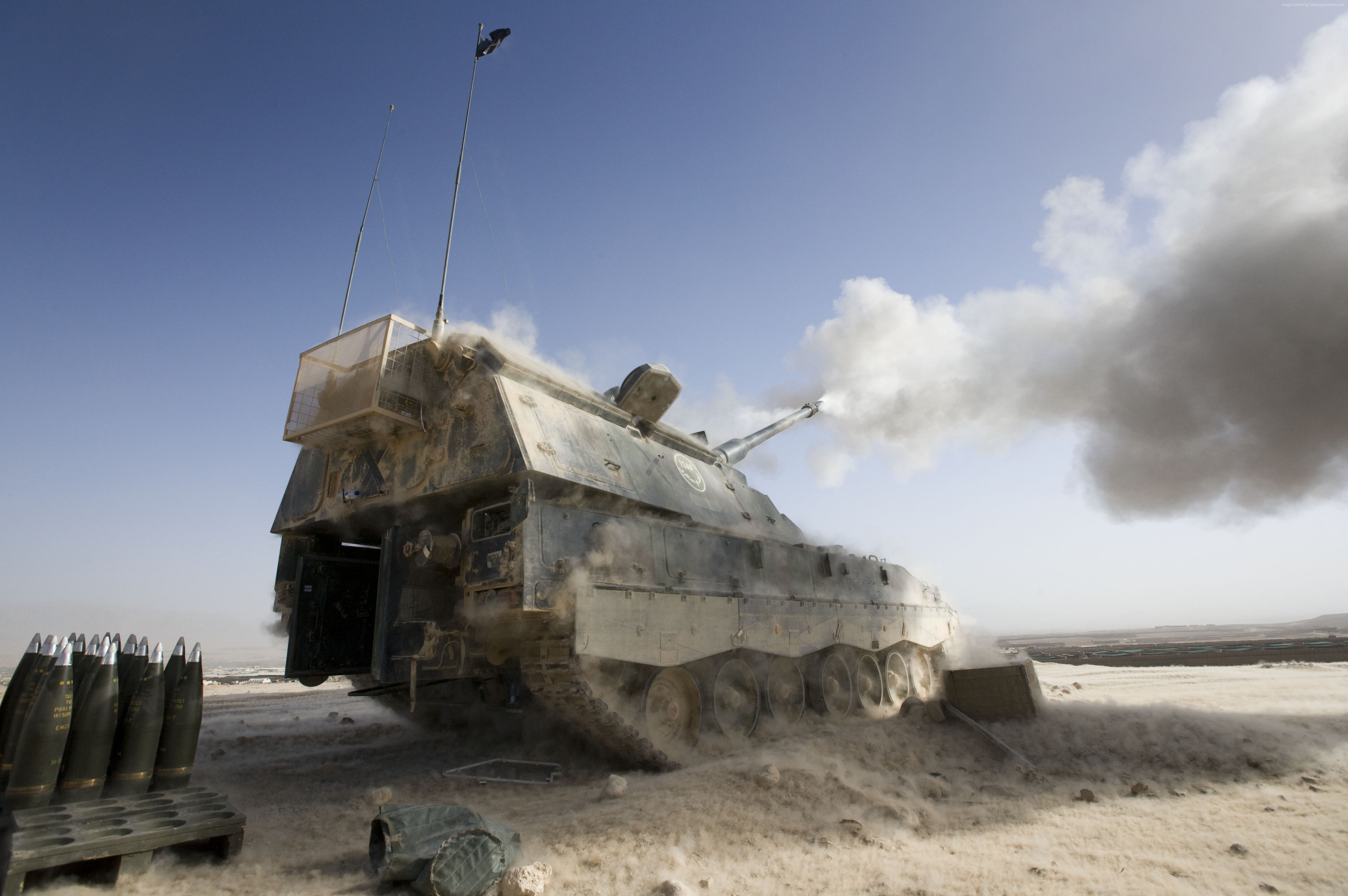 howitzer, Bundeswehr, firing, 4K, dust, Panzerhaubitze, PzH 2000, artillery, HD Wallpaper