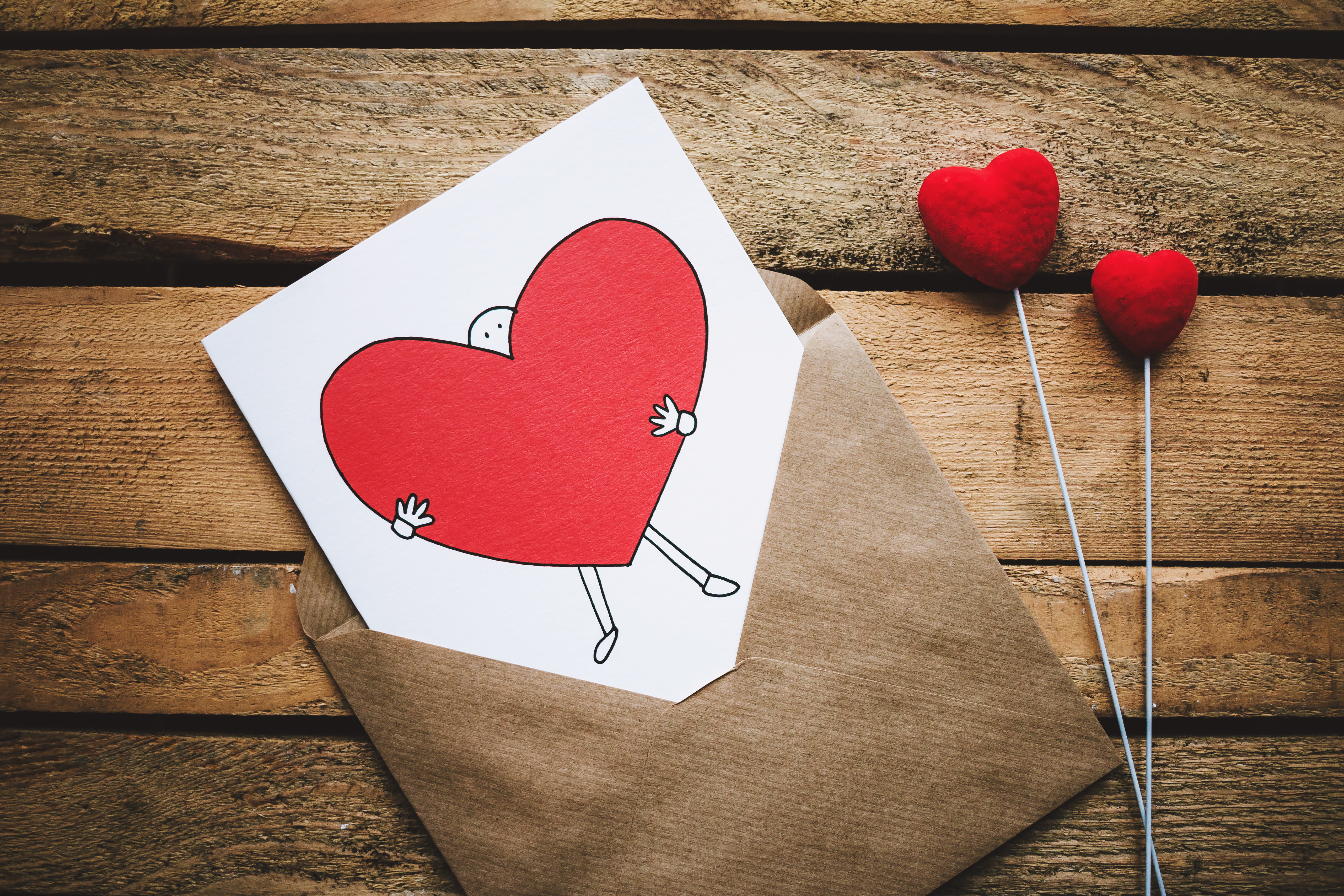 directly above, white, card, 5K, emotion, table, art and craft, love, indoors, high angle view, wood - material, heart shape, postcard, red, greeting, HD Wallpaper