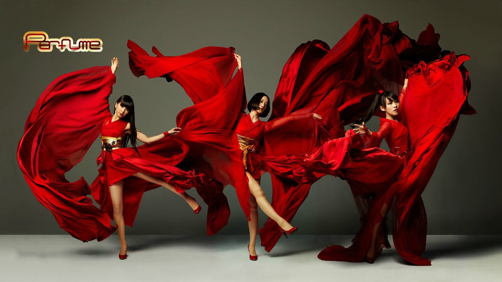 women, adult, clothing, J-pop, side view, kimono, MTV, people, full length, young women, young men, group of people, performance, motion, dancing, arts culture and entertainment, HD Wallpaper