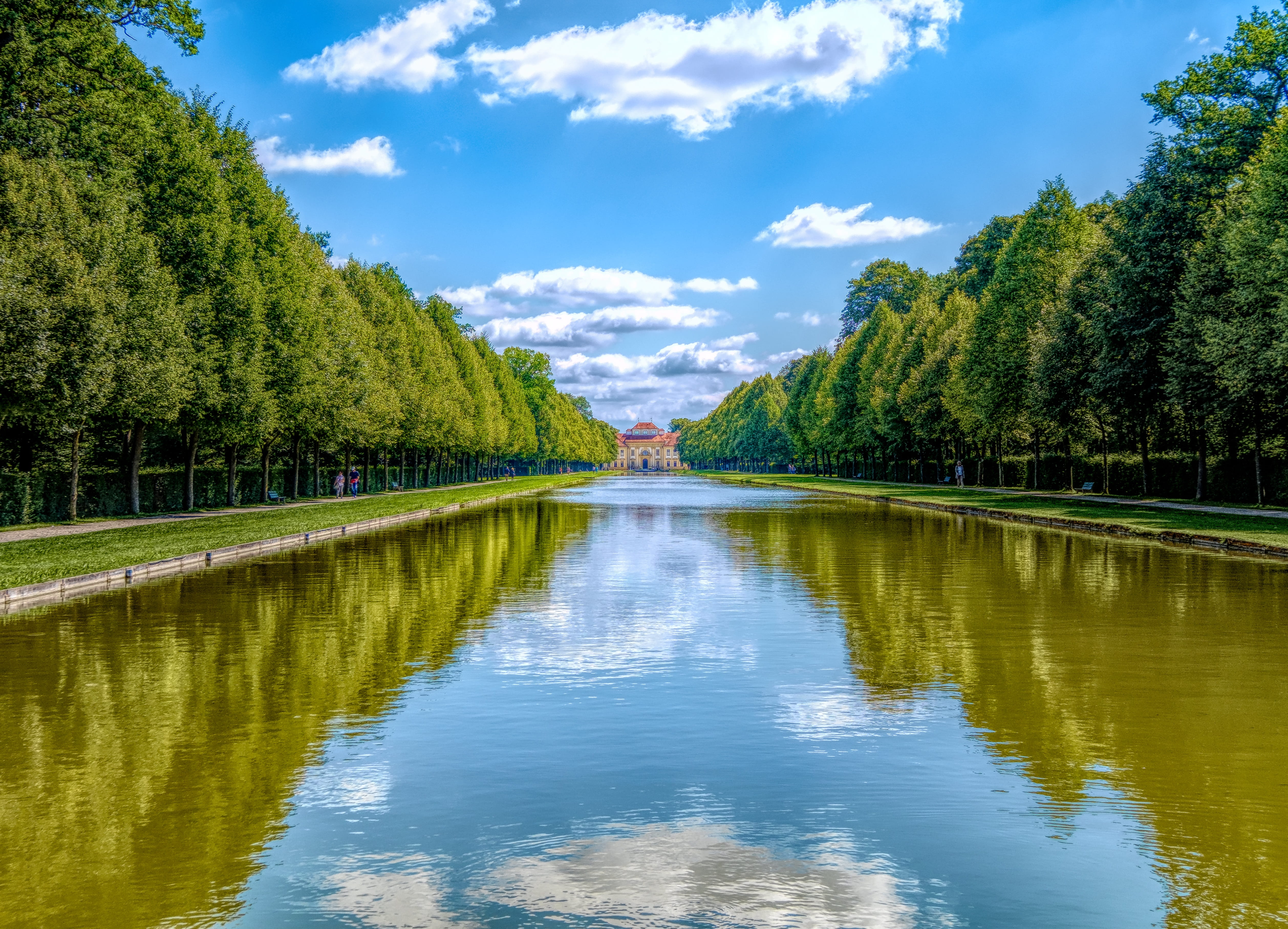 tree, day, castle feel like home, no people, beauty in nature, river, landscape, outdoors, growth, waters, mirroring, plant, cloud - sky, 4K, idyllic, HD Wallpaper