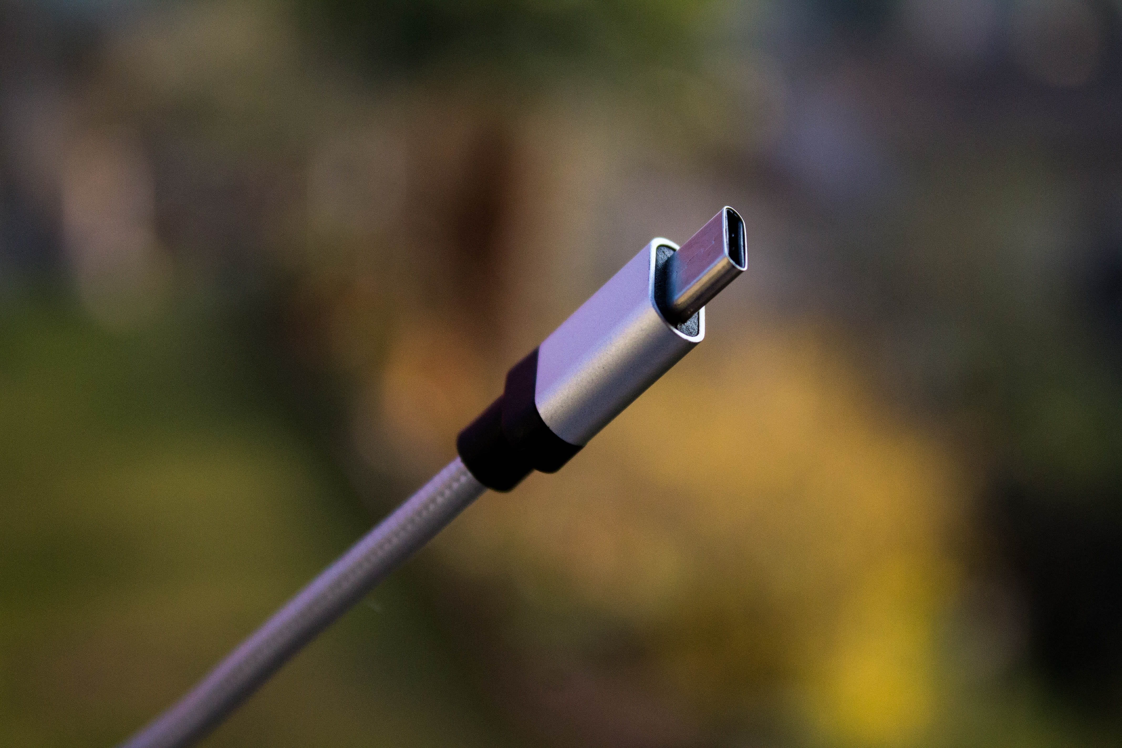 cable, close-up, 4K, creativity, water, still life, technology, simplicity, outdoors, c, selective focus, usb, nylon, music, iorange, single object, gray, HD Wallpaper