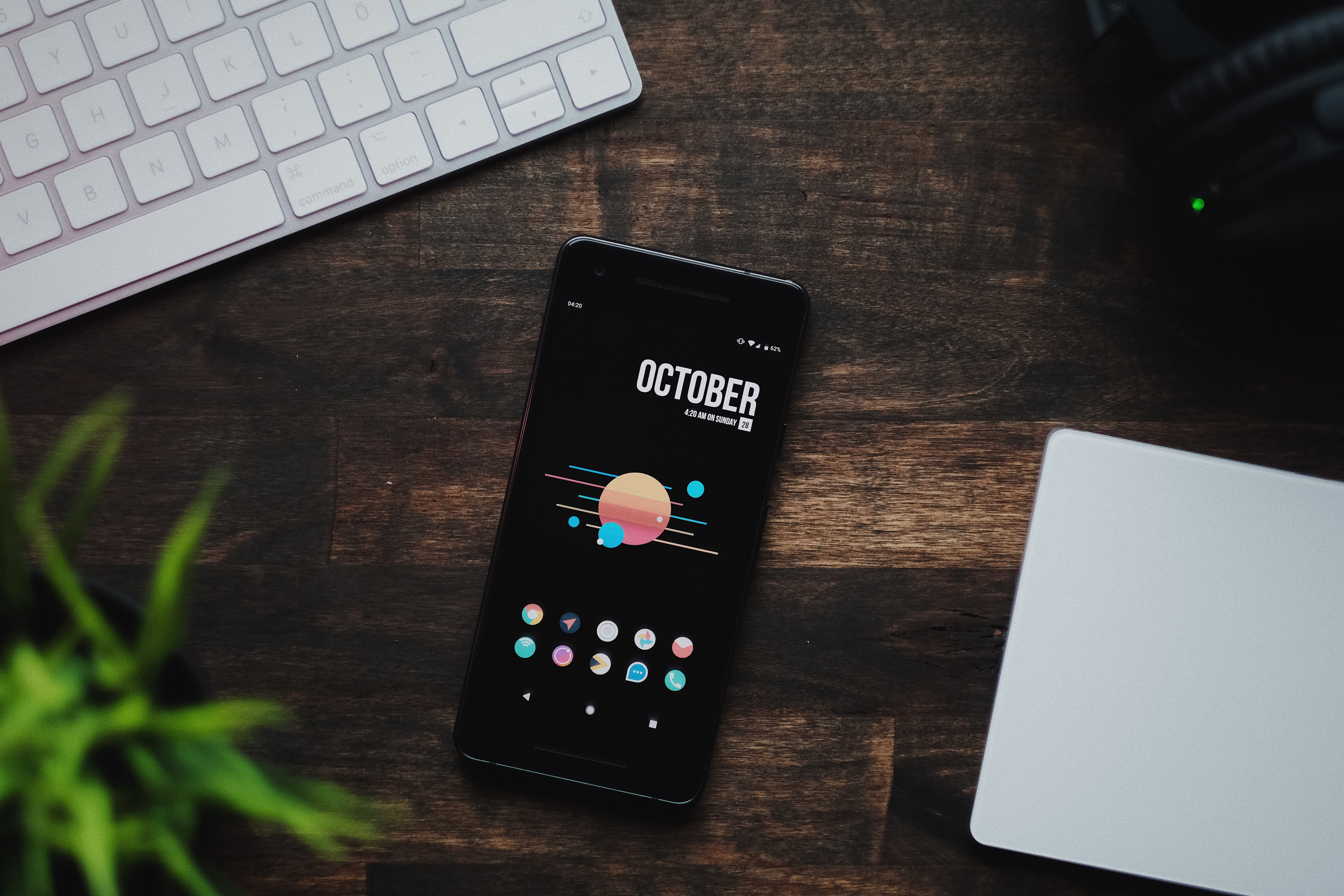 flat lay, keyboard, tech, high angle view, no people, android, screen, laptop, smartphone, communication, table, portable information device, connection, HD Wallpaper