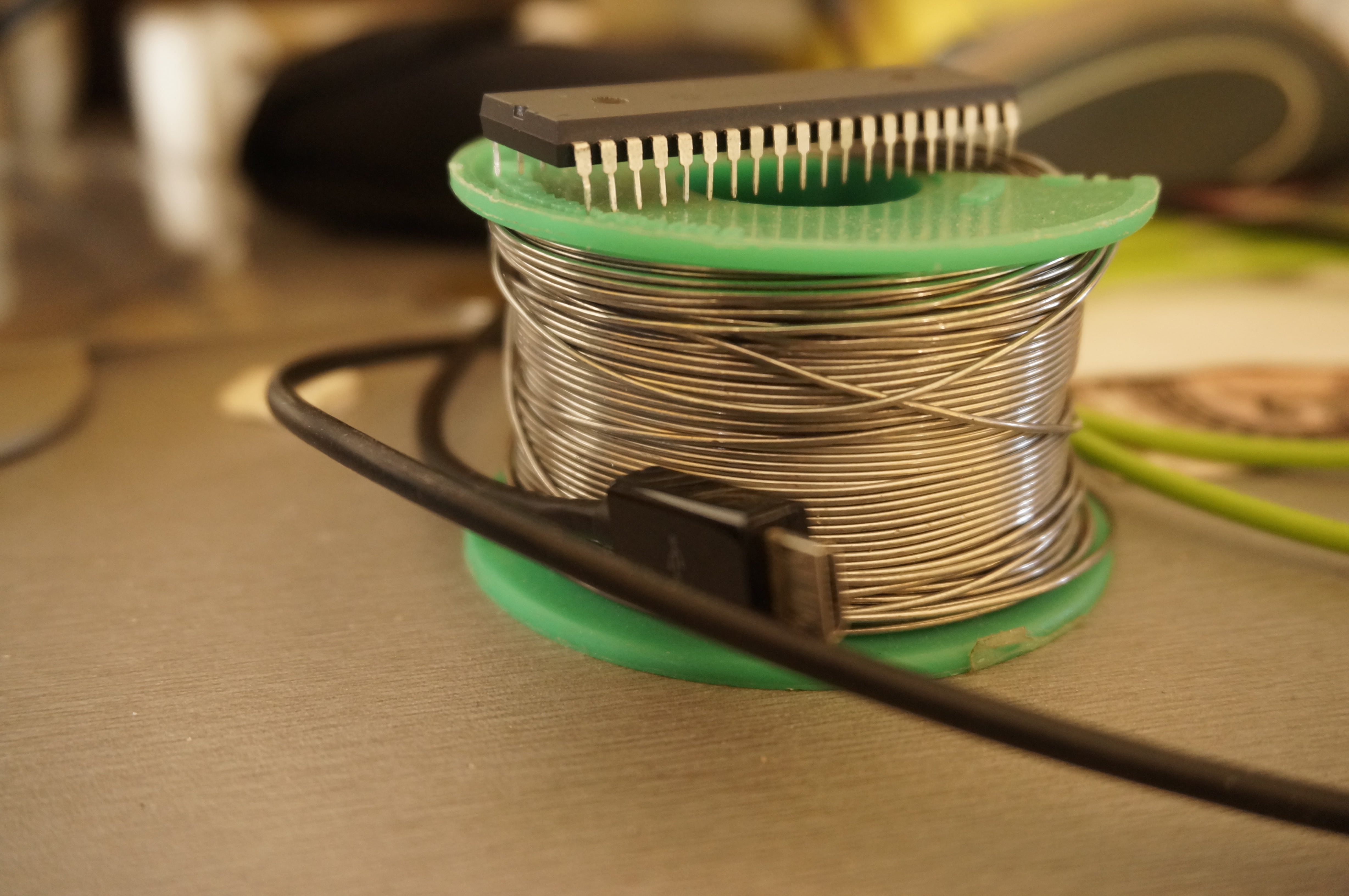 technology, connection, food, close-up, wiring, usb, focus on foreground, 4K, electronic, container, crockery, industry, environmental conservation, cable, HD Wallpaper
