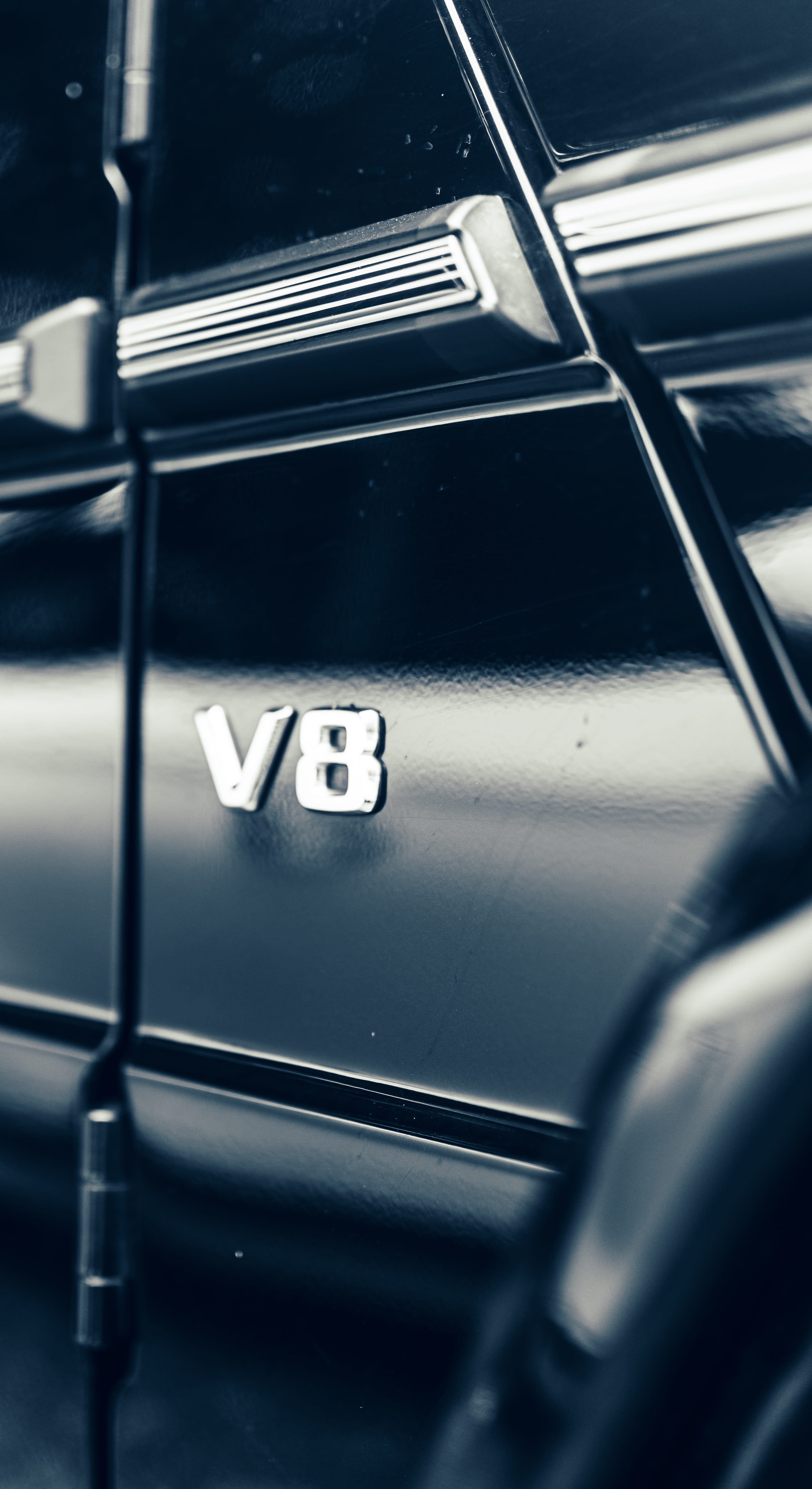 headlight, communication, light, 5K, automobile, vehicle, sign, spoke, logo, guidance, symbol, vehicle interior, transportation, emblem, car mirror, indoors, Phone HD Wallpaper