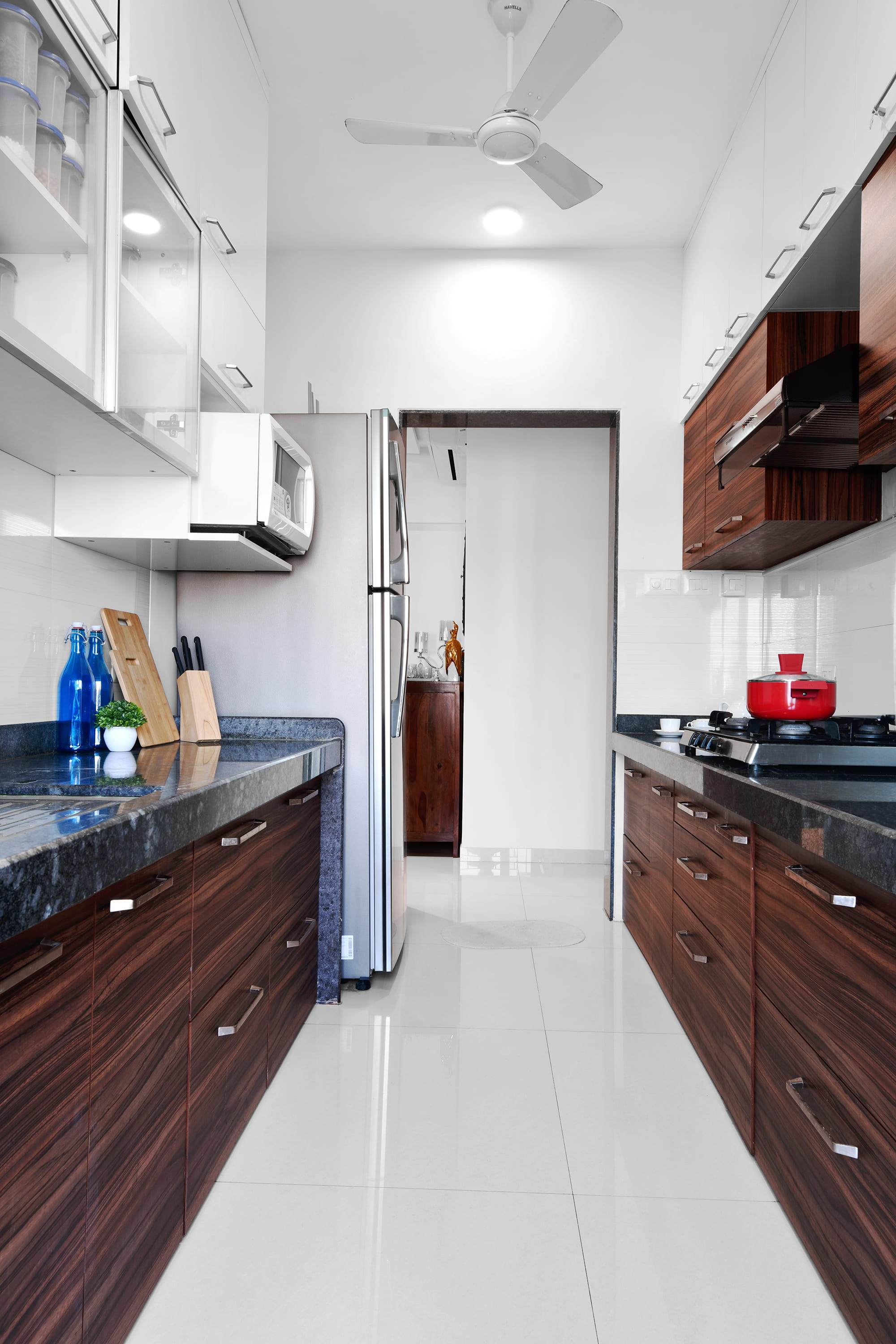 wood, bathroom, ceiling, floor, interior design, sink faucet, absence, double sink, flooring, home interior, laundry, shelf, domestic kitchen, tile, domestic room, Phone HD Wallpaper