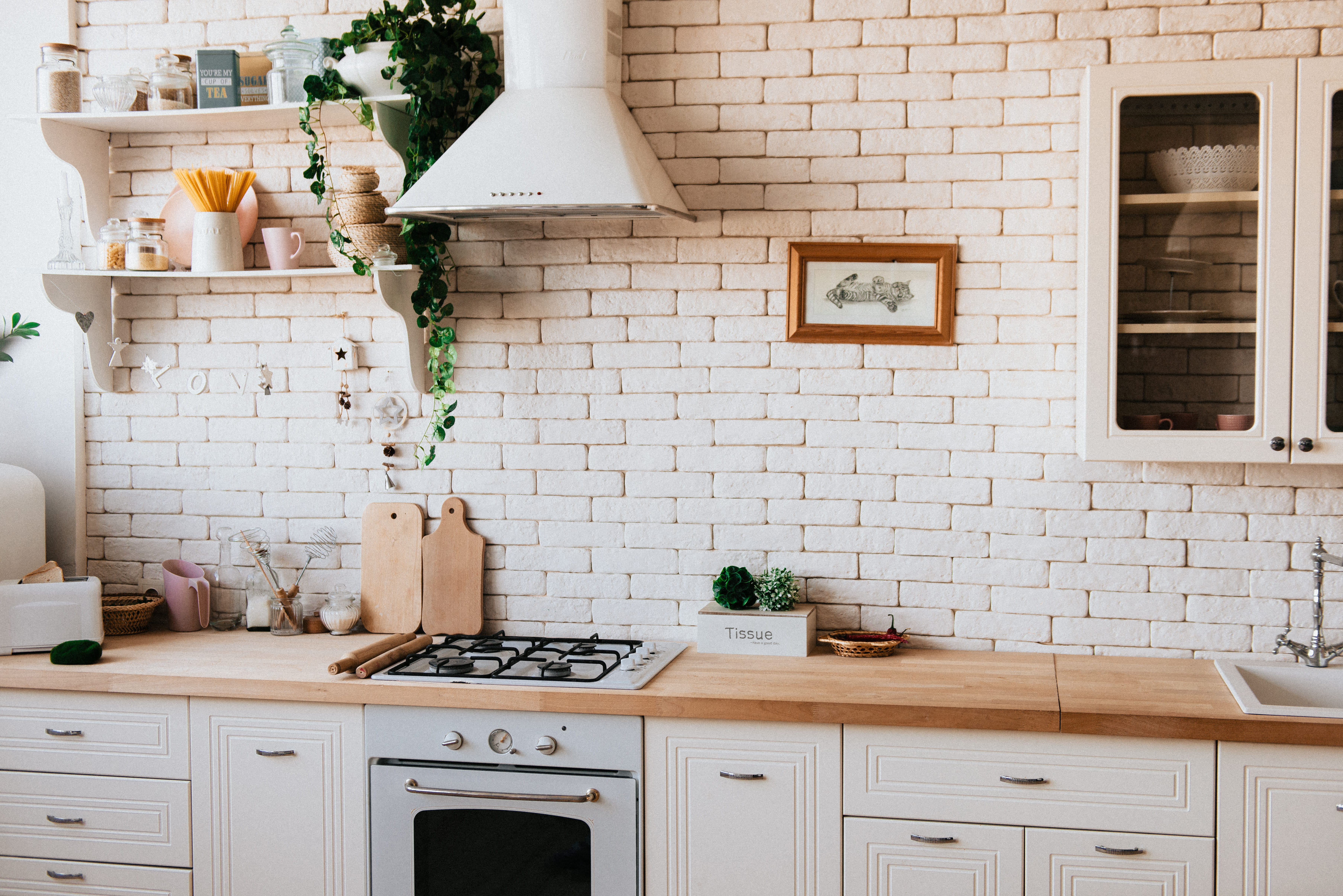 room, indoors, household equipment, absence, shelf, cabinet, furniture, hood, home, apartment, stove, inside, contemporary, chopping, boards, light, sink, HD Wallpaper