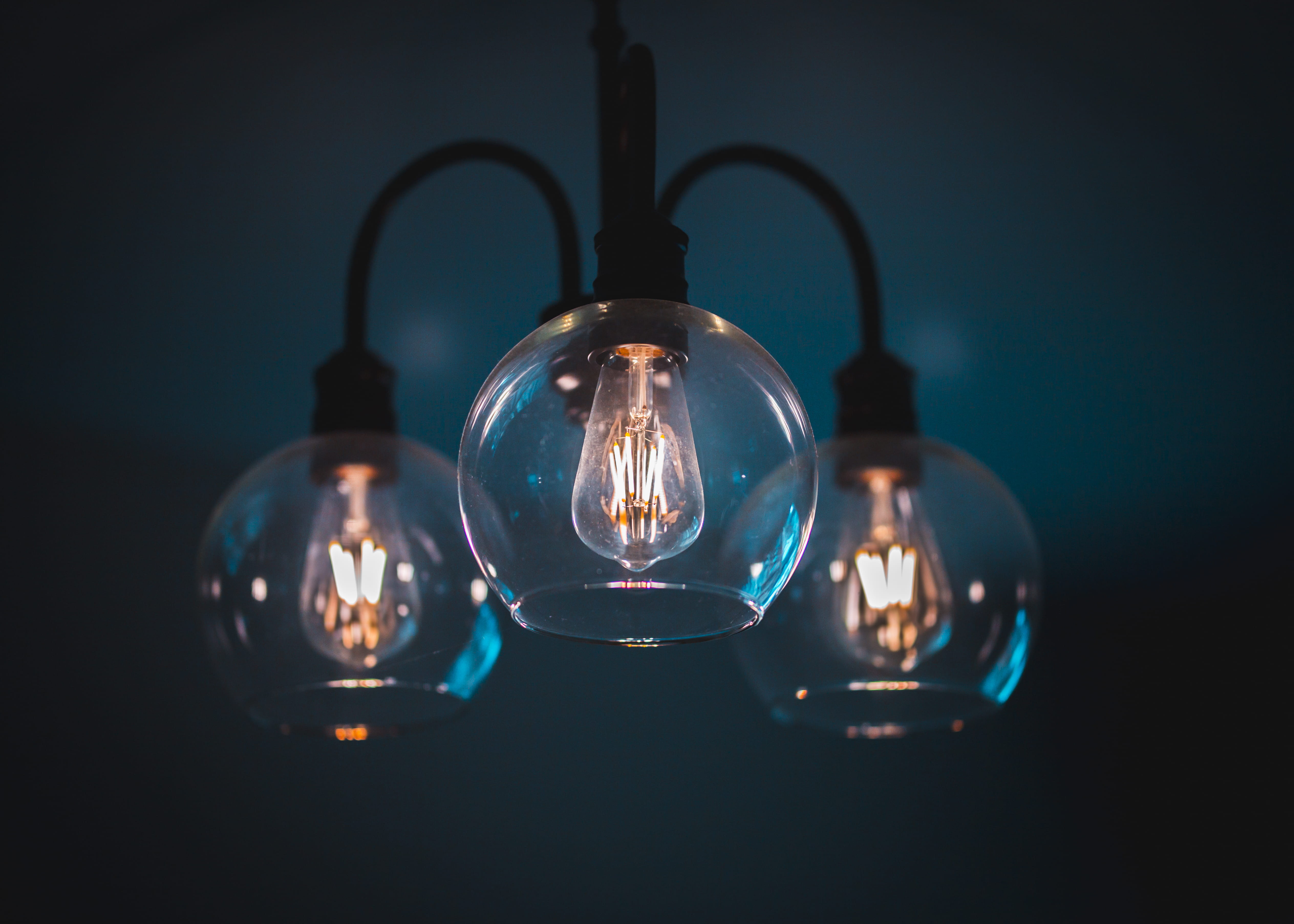 lightbulb, accessories, glass - material, glasses, close-up, stage, black background, flare, hanging, indoors, lampshade, transparent, lamp, studio shot, HD Wallpaper