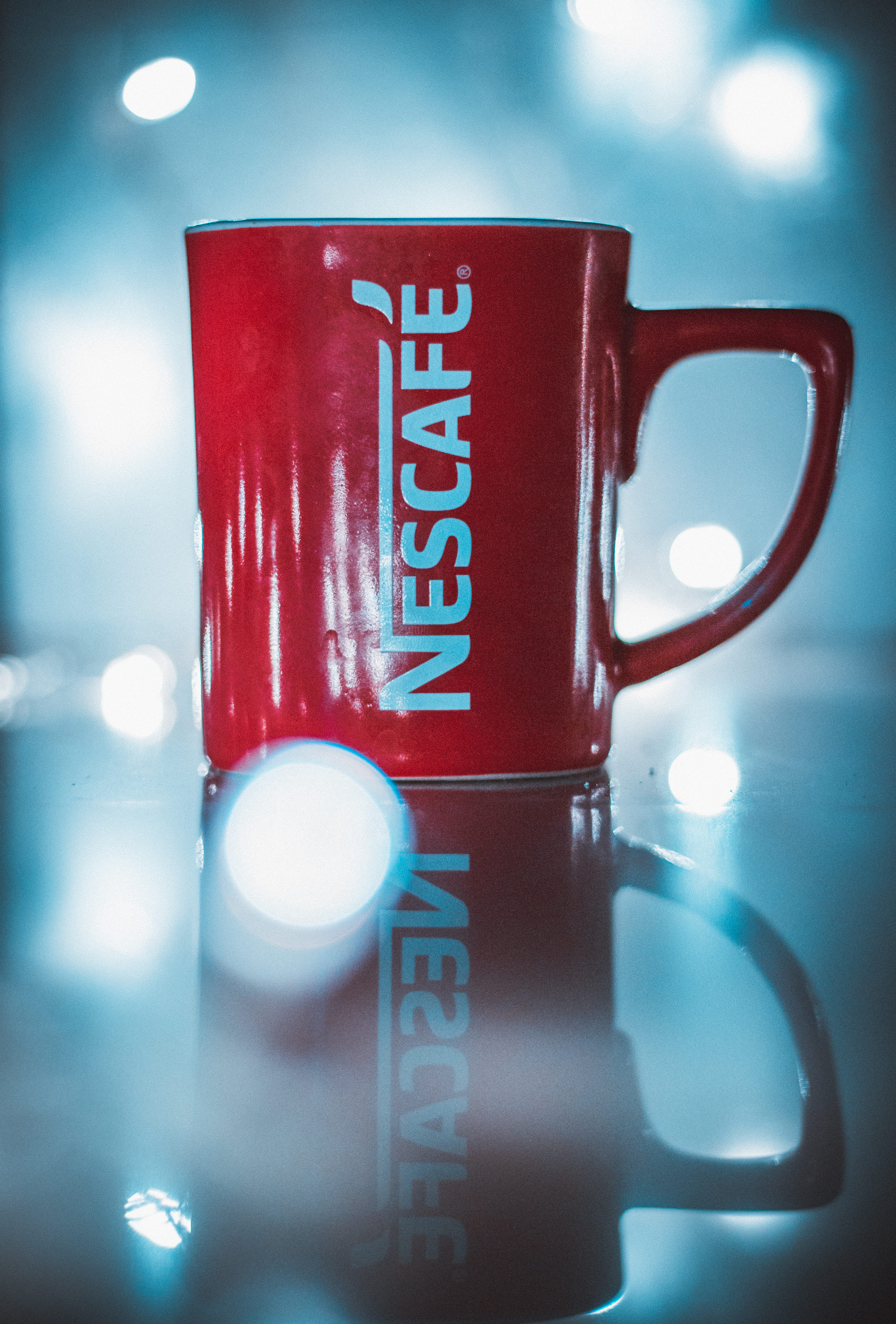 transparent, saucer, mug, text, food, western script, focus, photo, table, communication, ceramic, bokeh, hot drink, coffee, beverage, no people, restaurant, Phone HD Wallpaper