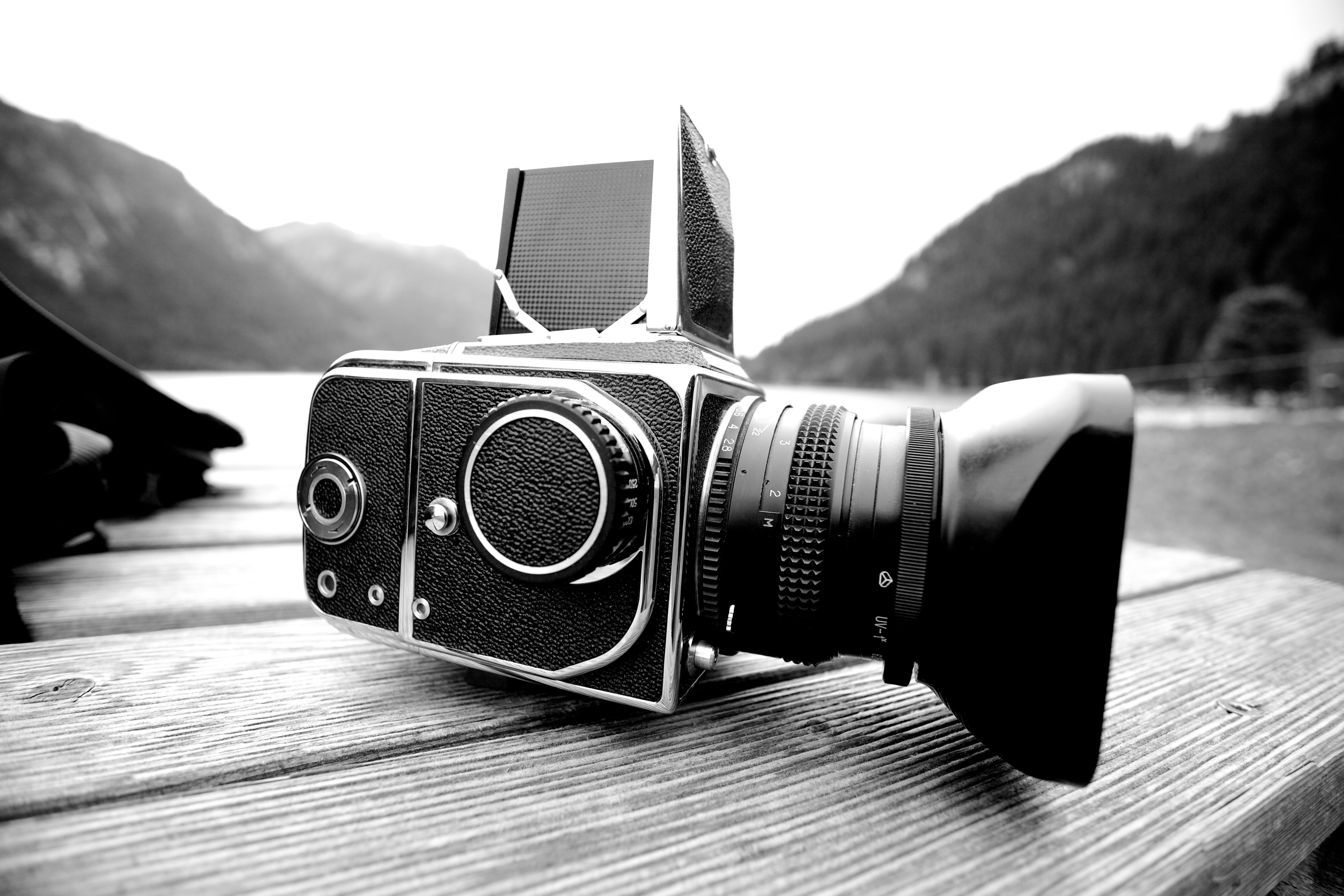 camera, analog, grayscale, old, lens - Optical Instrument, film, technology, vintage, lake, table, professional, video, digital camera, wood - material, HD Wallpaper