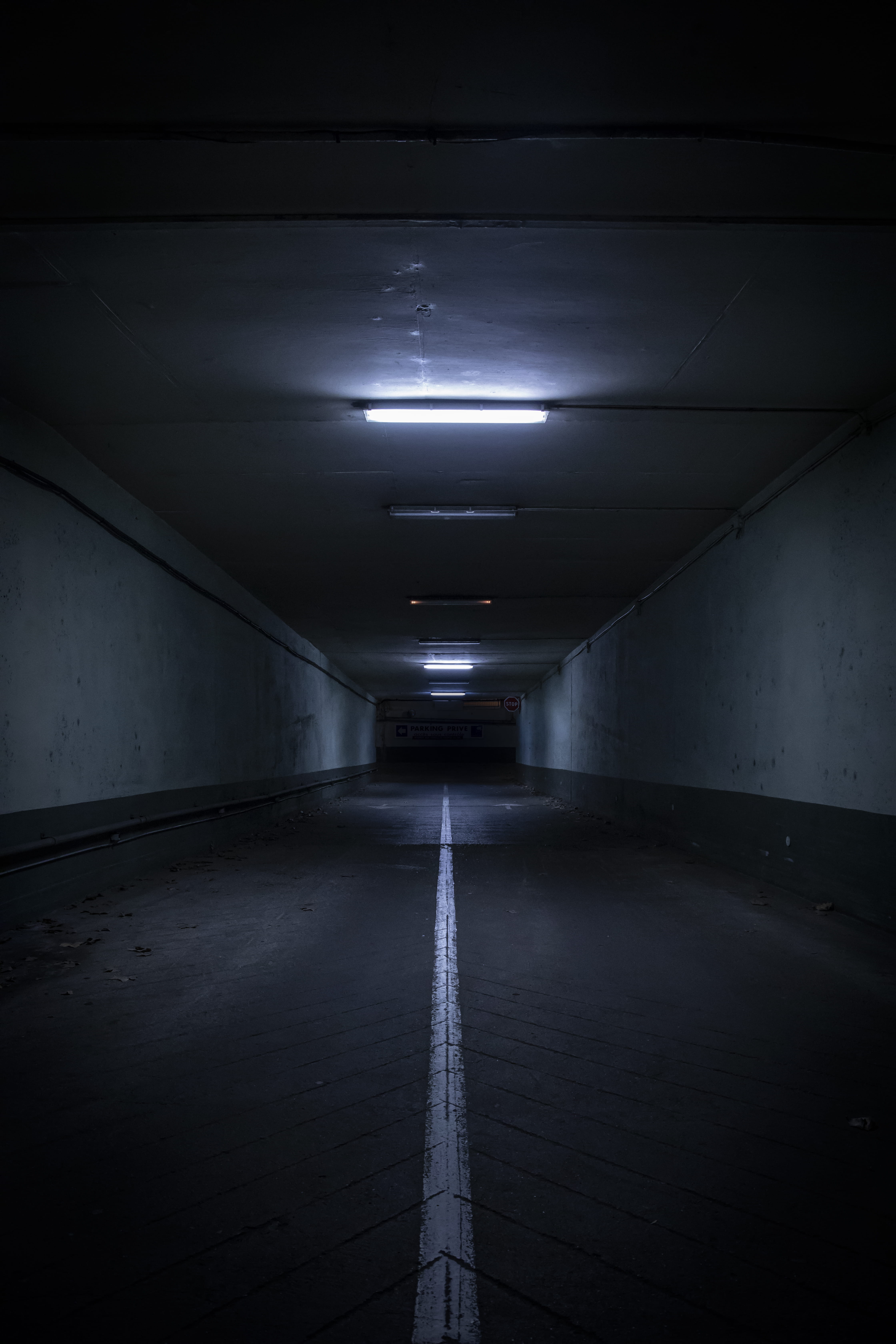 electric light, building, illuminated, night, inside, fluorescent light, long, built structure, lights, transportation, indoors, road, underpass, subway system, Phone HD Wallpaper