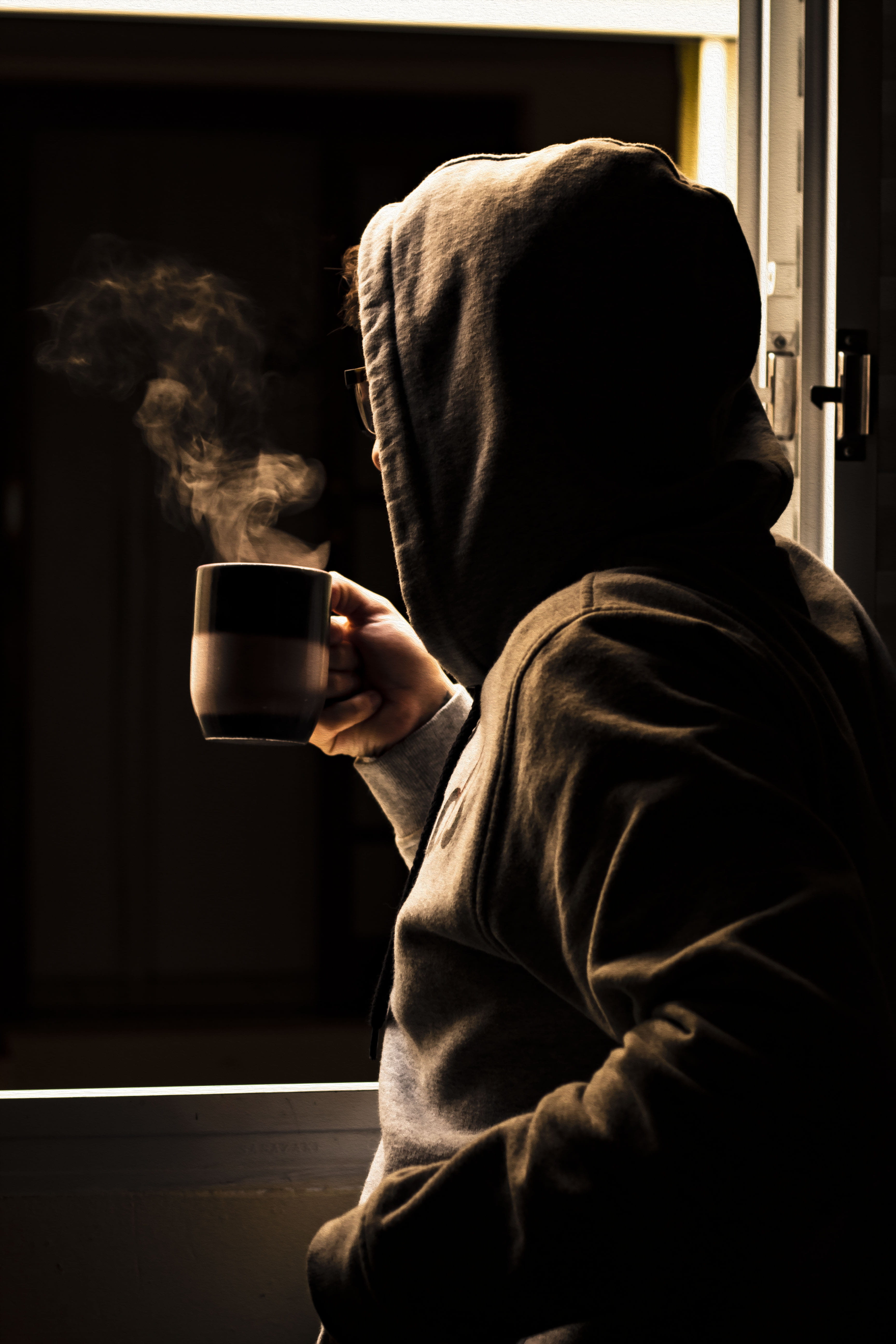 indoors, lifestyles, sitting, hot drink, leisure activity, window, wireless technology, men, holding, coffee cup, one person, room, coffee, technology, Phone HD Wallpaper