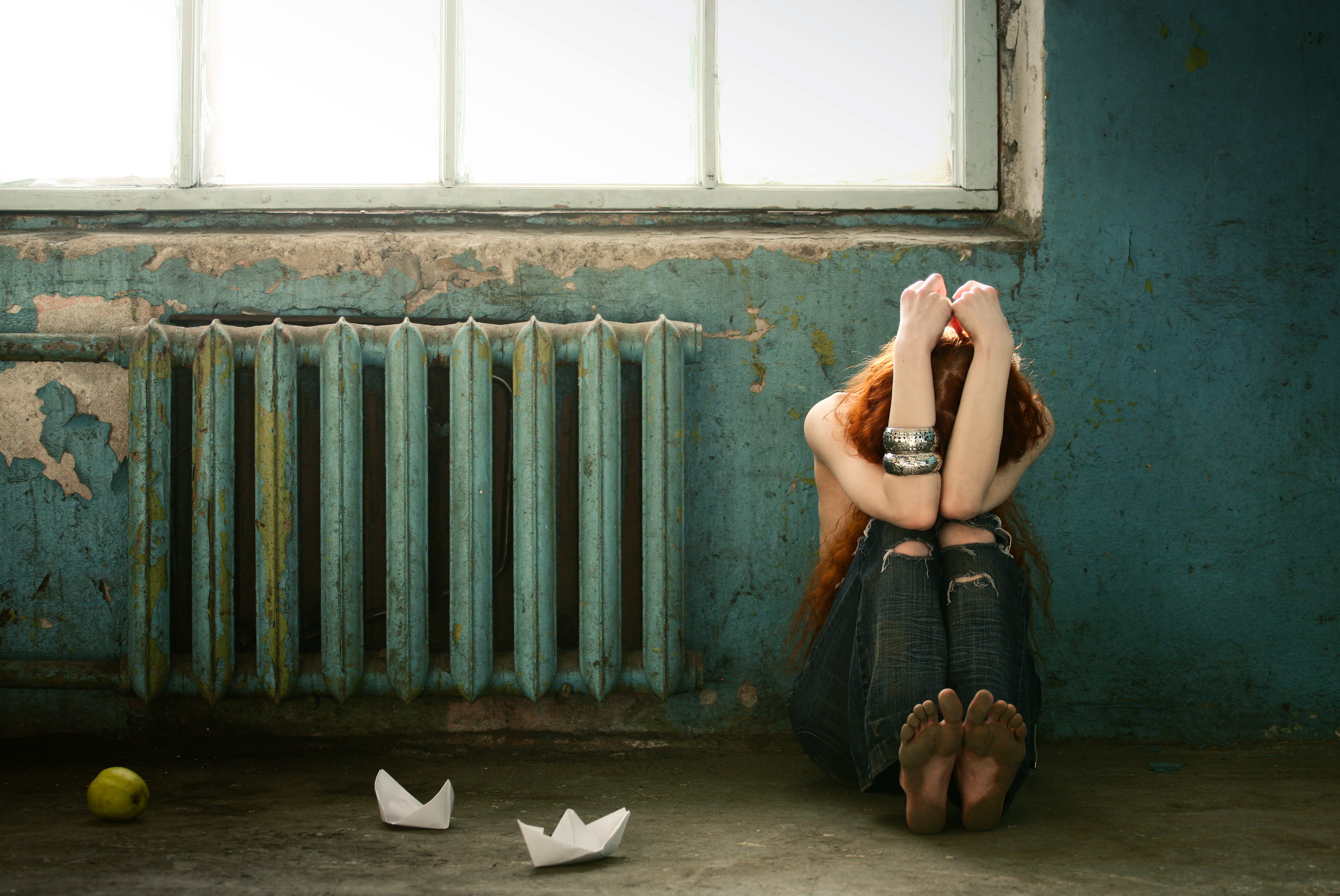 Apple, women, adult, real people, full length, window, s, 4K, battery, depression - sadness, lifestyles, day, wall - building feature, girl, blue, bracelets, HD Wallpaper