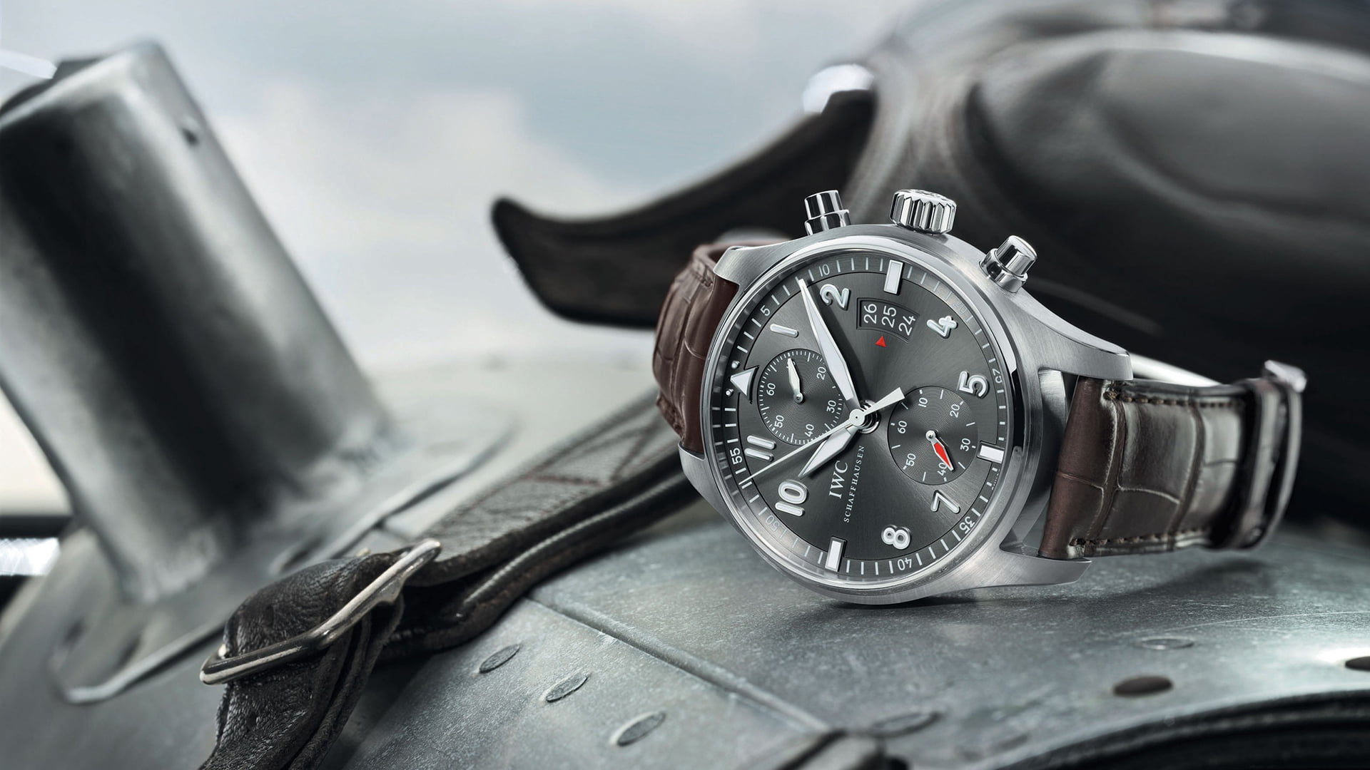 watch, dial, vintage, hours, number, focus on foreground, time, table, close-up, silver colored, accuracy, steel, no people, countdown, measurement, second, HD Wallpaper