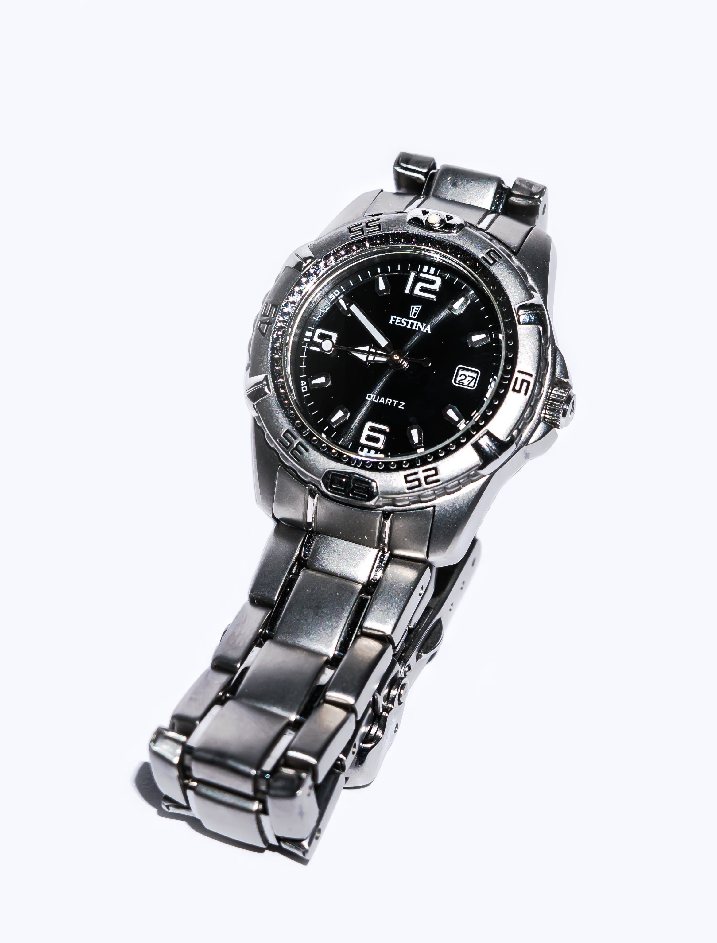steel, pointer, cut out, wrist watches, close-up, mens, minute hand, silver colored, watch strap, white background, modern, wealth, no people, personal accessory, Phone HD Wallpaper