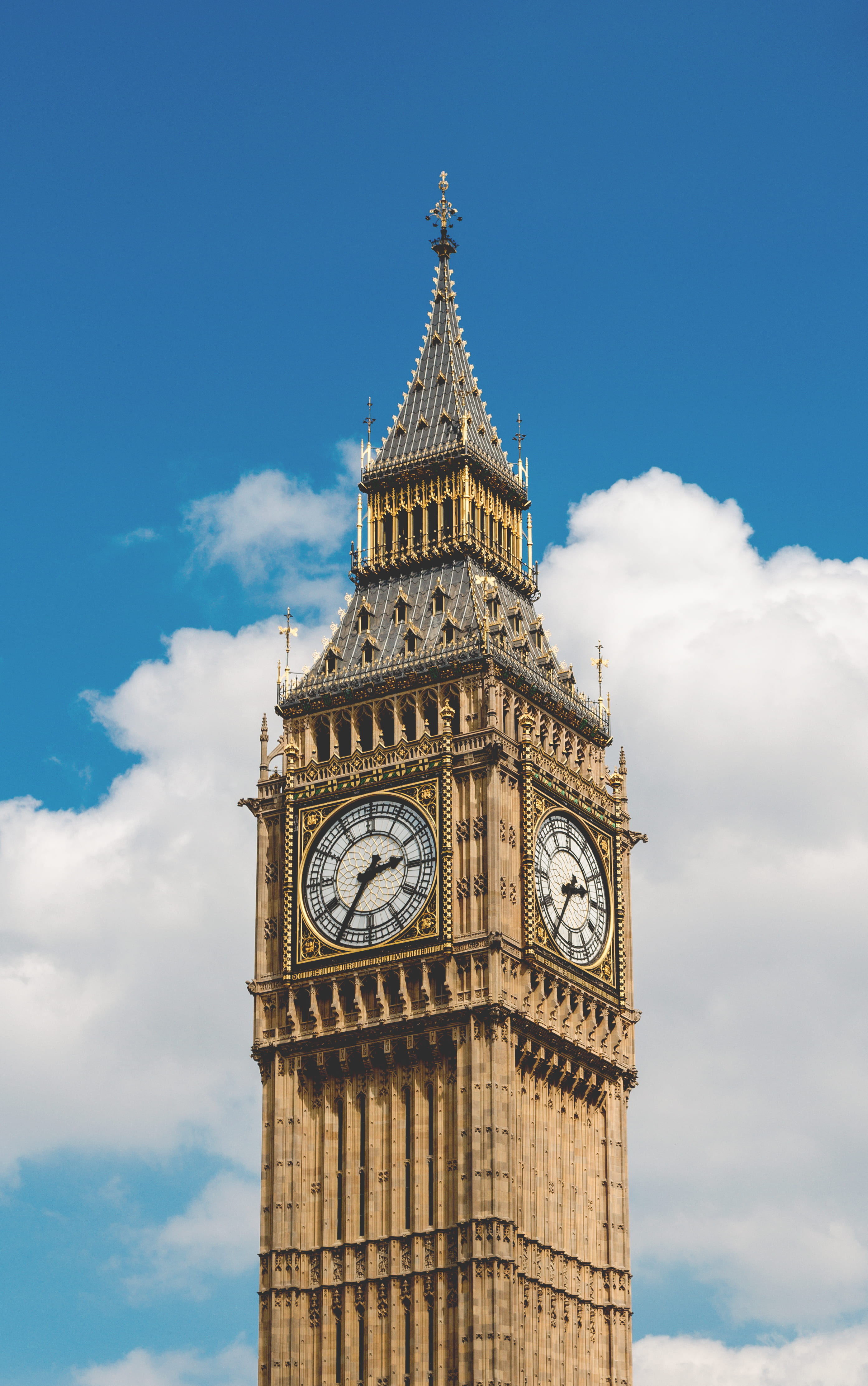 nature, kingdom, spire, uk, building exterior, building, clock, clock tower, city, travel, cloud - sky, ornate, cloud, time, tower, big, architecture, built structure, Phone HD Wallpaper