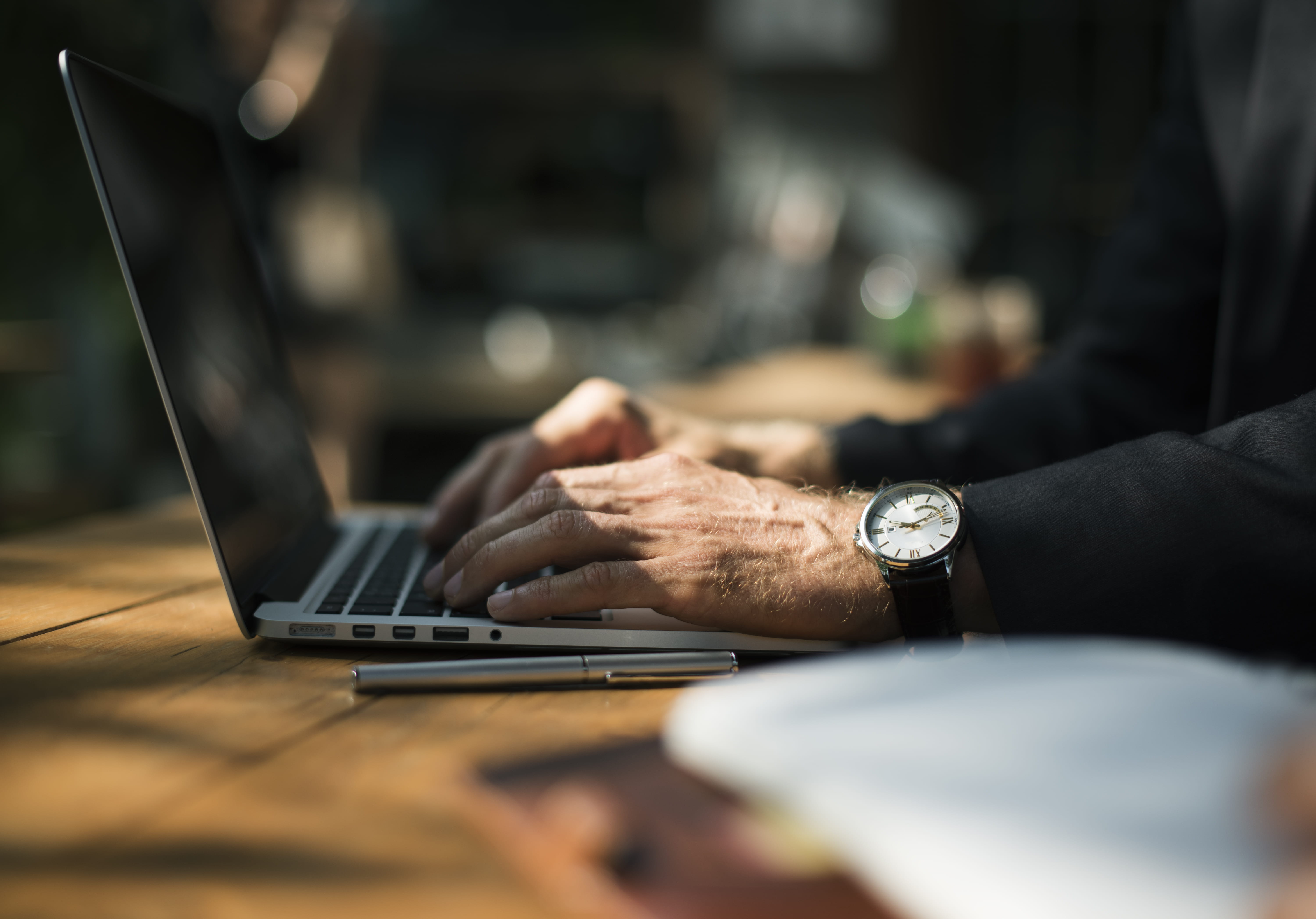 communication, one Person, selective focus, computer, working, human Hand, males, untitled, internet, business, using Laptop, man, 5K, grey, close-up, HD Wallpaper
