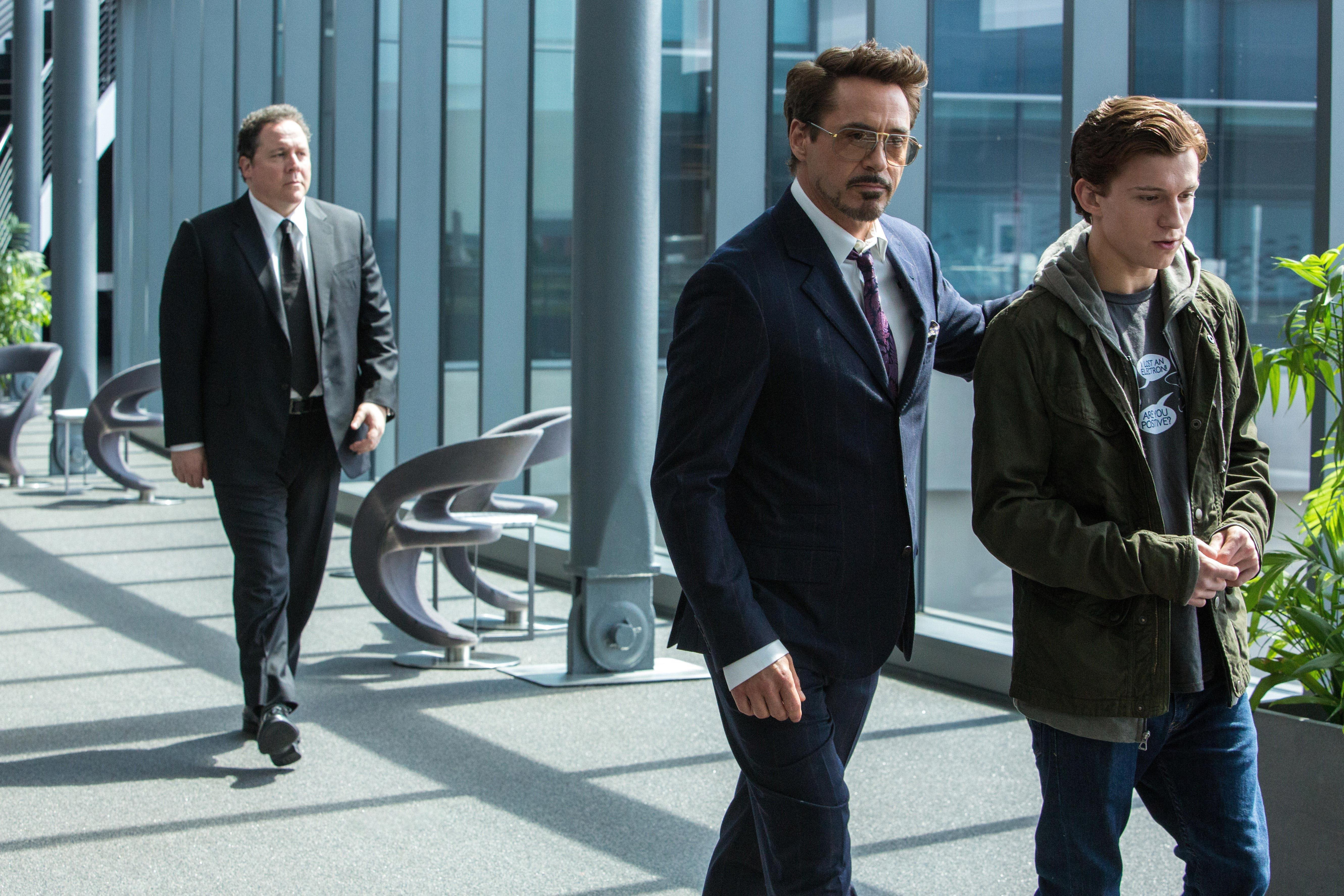hd, city, standing, business, suit, 2017 movies, movies, adult, business person, robert downey jr, spiderman homecoming, built structure, males, sunlight, HD Wallpaper