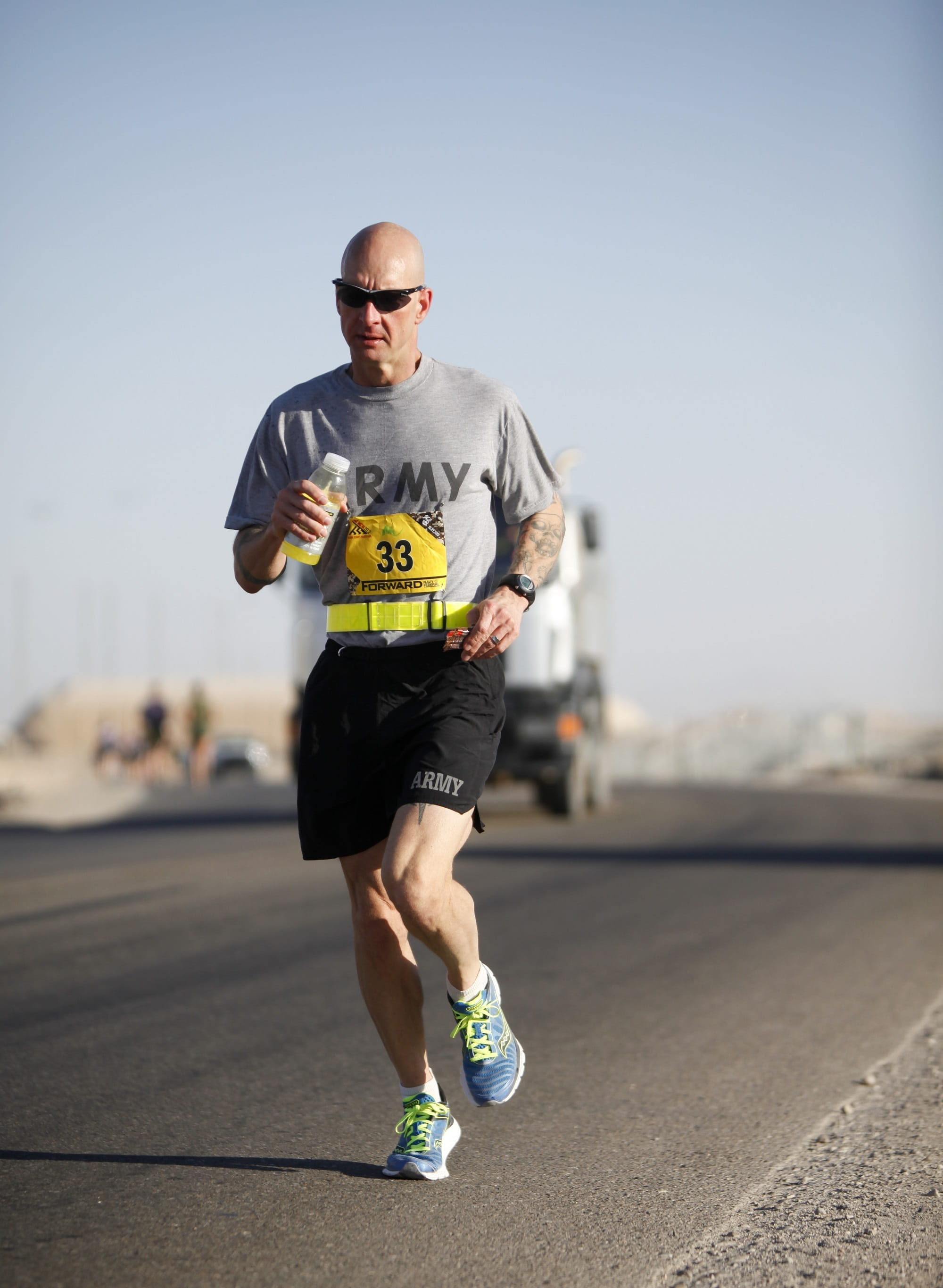 run, army, Runner, active, one person, clear sky, Race, jogger, healthy, sky, sport, jogging, jog, lifestyles, focus on foreground, running, lifestyle, Phone HD Wallpaper