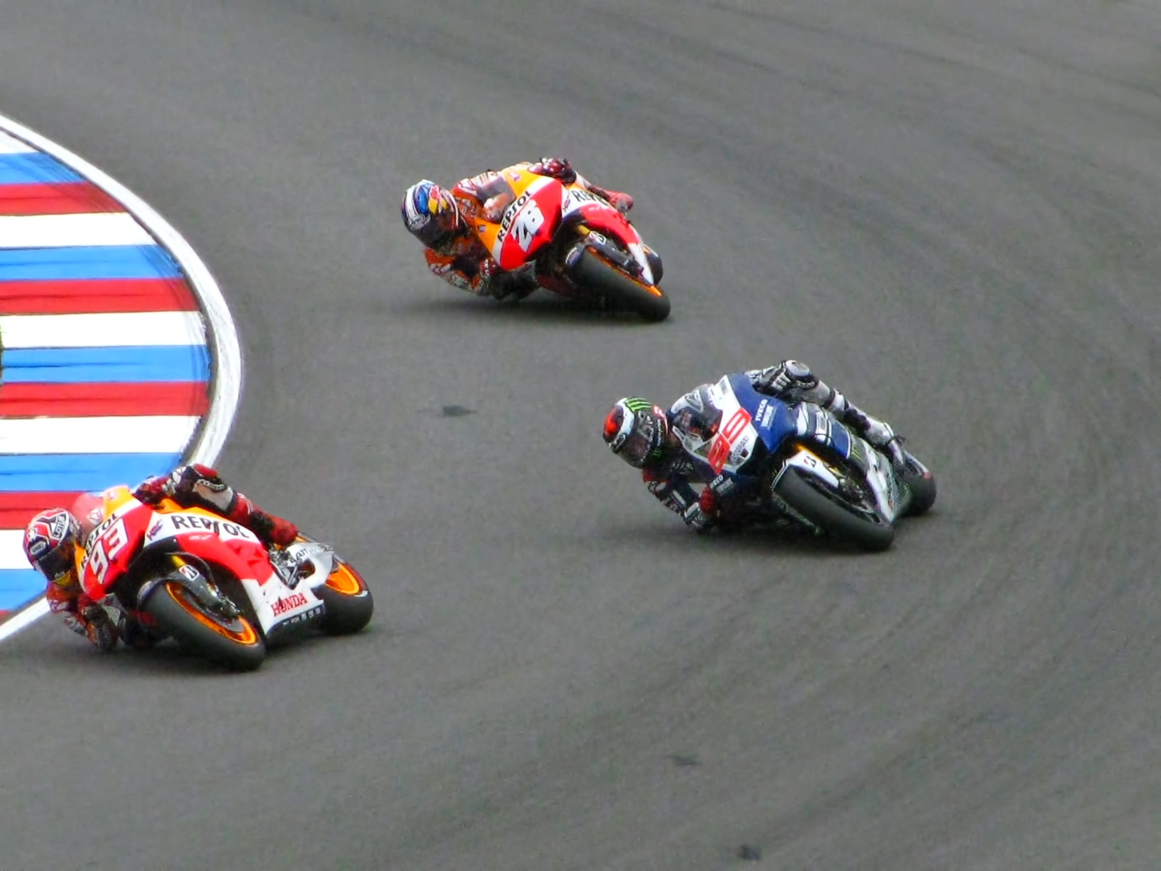 race, motorsport, 1080P, moto, sports, mode of transportation, grand prix, driving, people, sports helmet, track, misfortune, dani pedrosa, yamaha, racing, HD Wallpaper