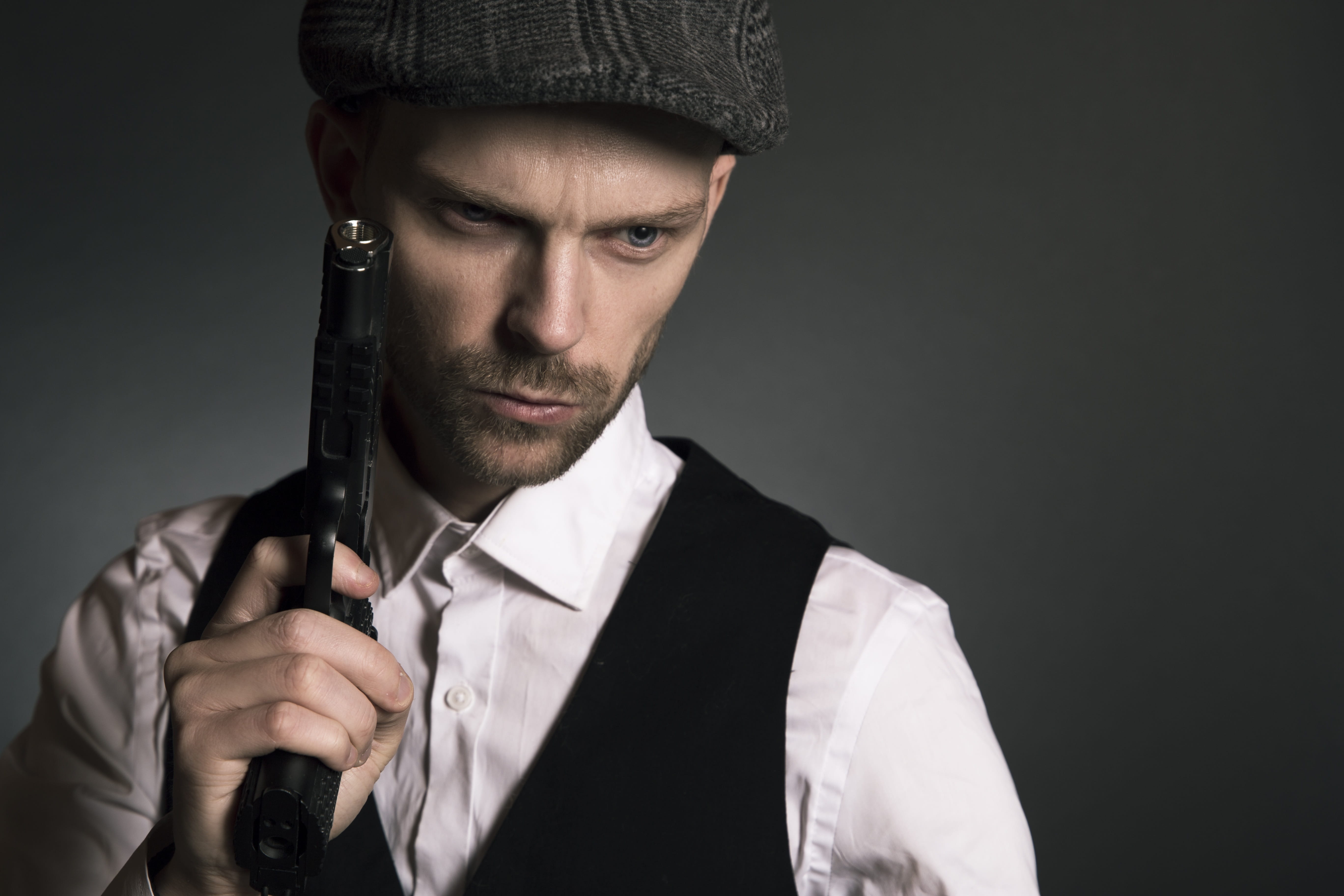well-dressed, portrait, hitman, war, male, hat, danger, police, 5K, one person, black background, men, occupation, scary, crime, risk, mafia, dangerous, HD Wallpaper