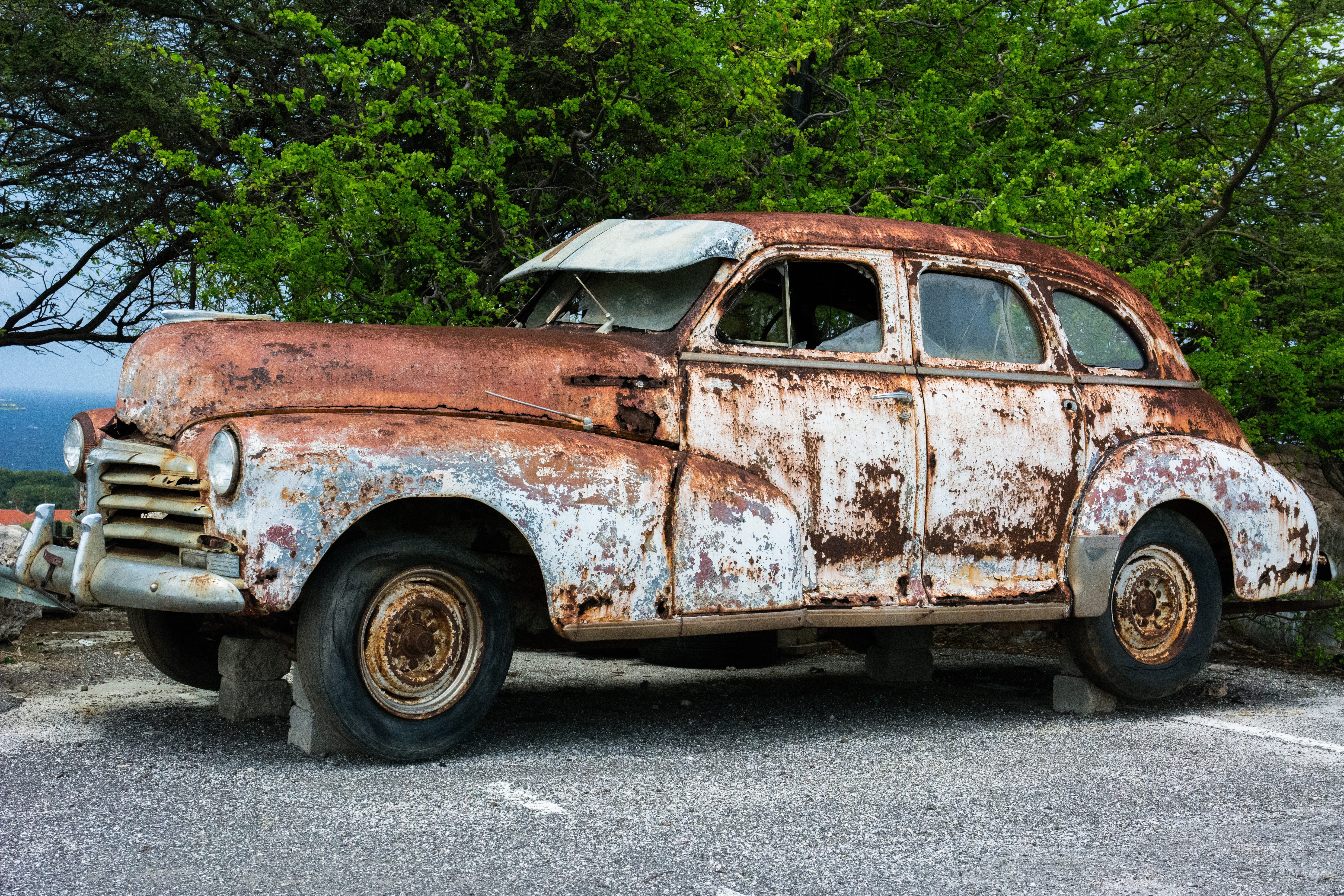 obsolete, deterioration, old, motor vehicle, ruined, pavement, transportation, classic car, rusty, damaged, car, land vehicle, tree, rust, decay, run-down, HD Wallpaper