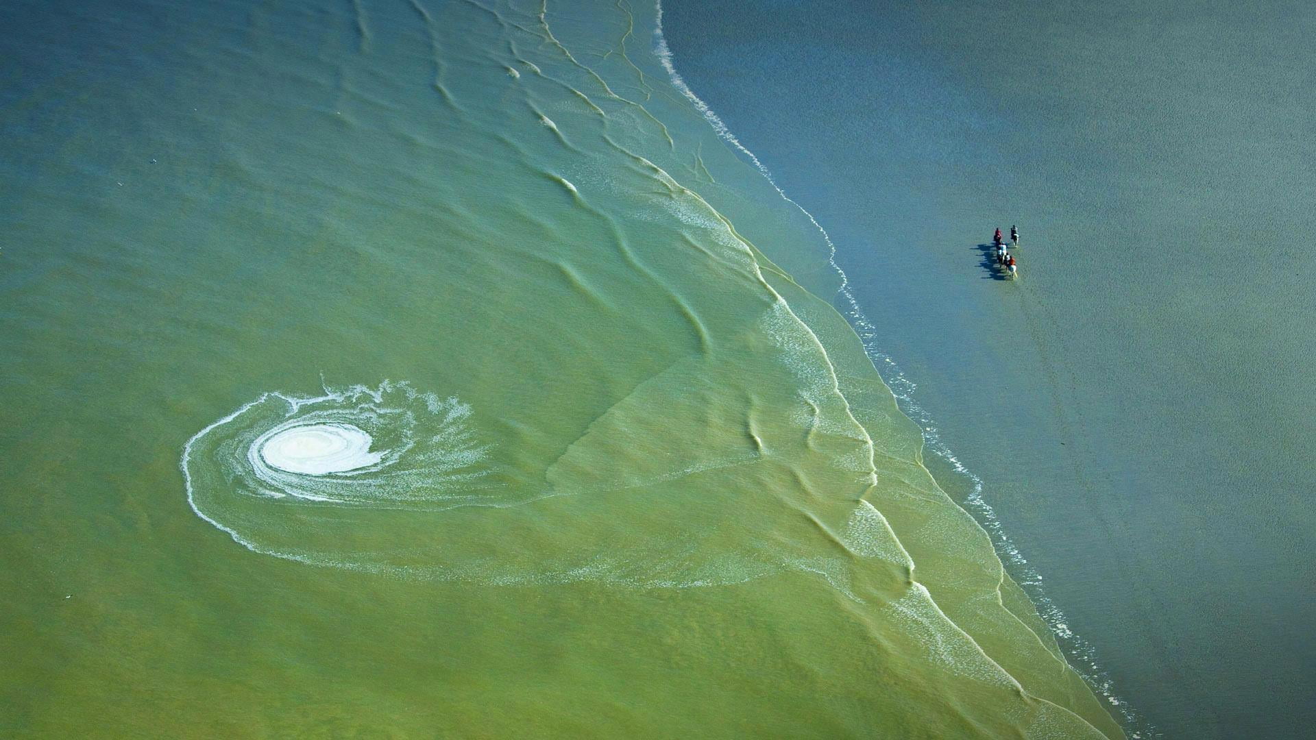 no people, france, whirlwind, travel, aerial photography, transportation, whirlpool, outdoors, somme, sea, day, rippled, water resources, motion, high angle view, HD Wallpaper