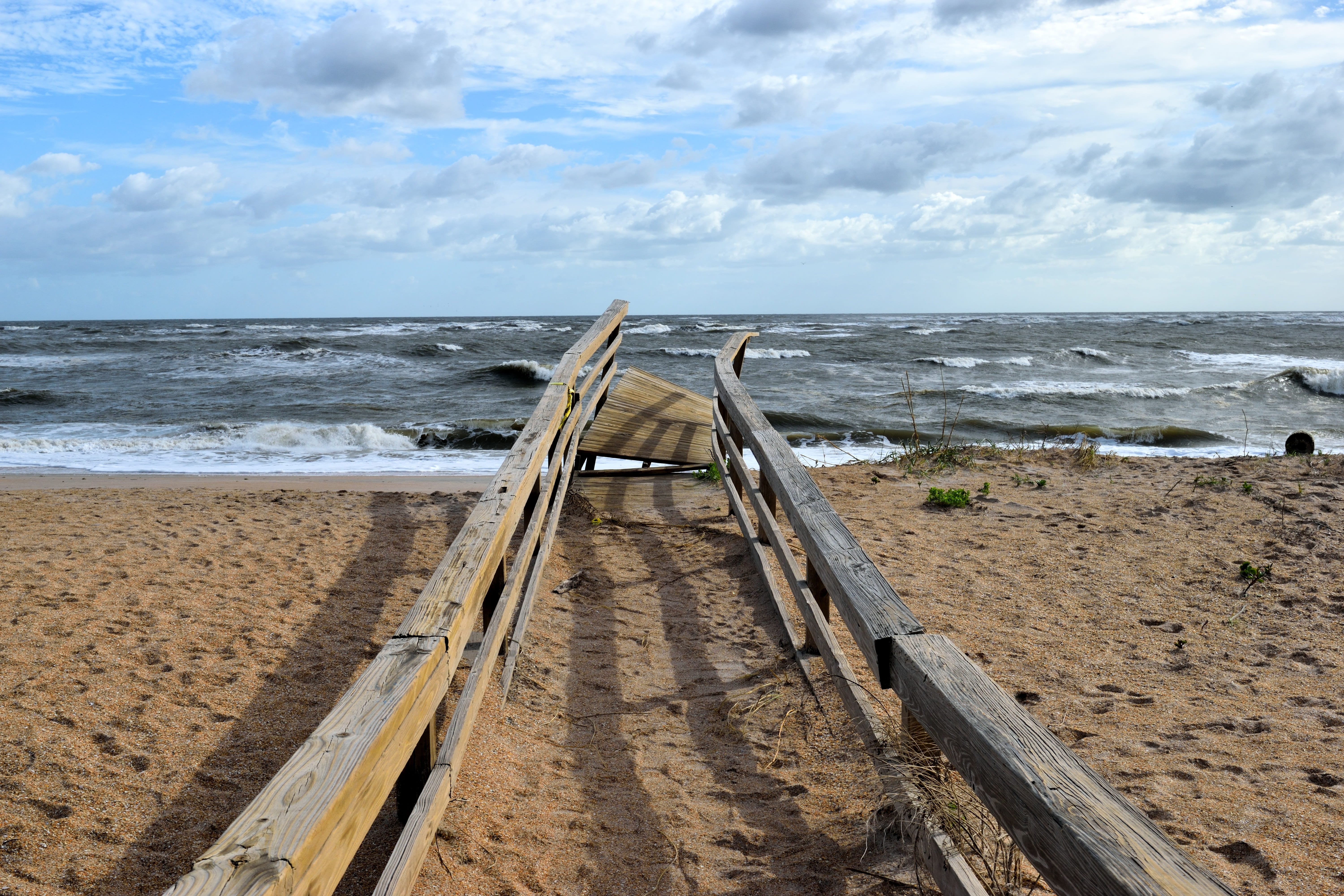 beauty in nature, hurricane irma, climate, america, dangerous, land, horizon, destruction, cloud - sky, florida, tropical, warning, walkway, outdoors, news, HD Wallpaper