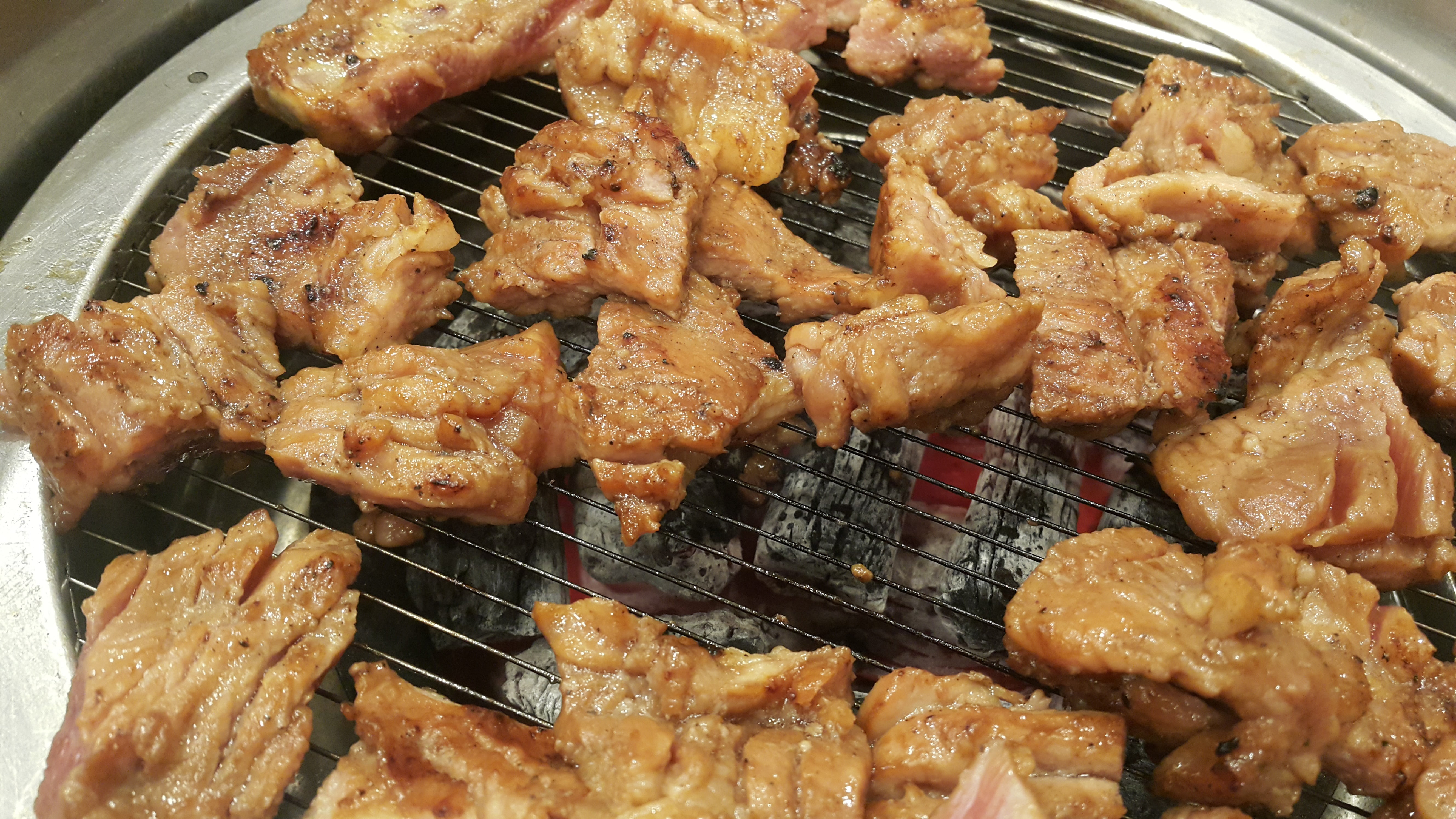 vows ribs, food, no people, ready-to-eat, day, kitchen utensil, preparing food, high angle view, indoors, healthy eating, freshness, still life, chicken, HD Wallpaper