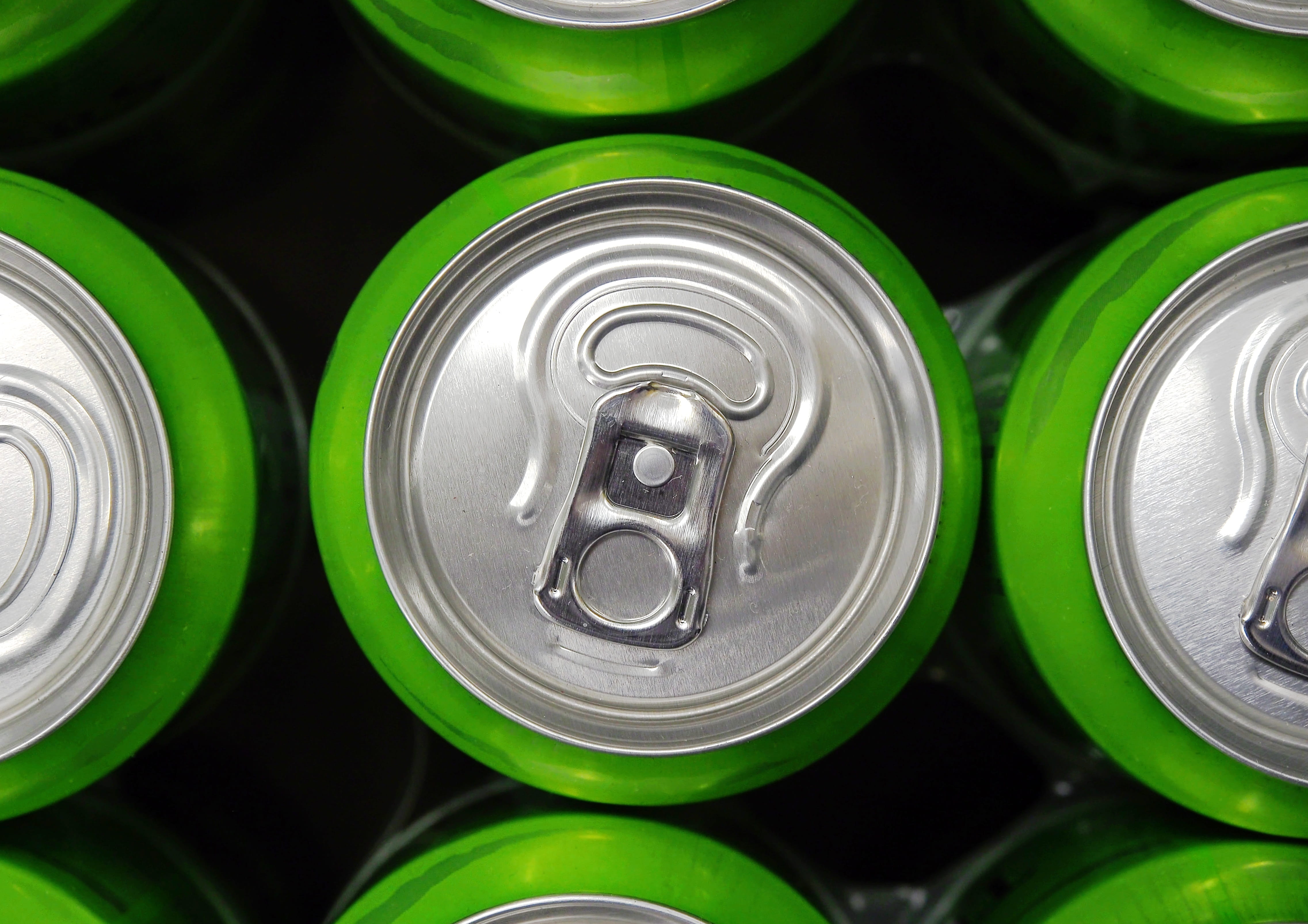 pull, can, drink can, softdrink, refreshment, refresh, aluminum, indoors, carbonated, green, thirst, metal, beer - alcohol, alcohol, drink, refreshing, HD Wallpaper
