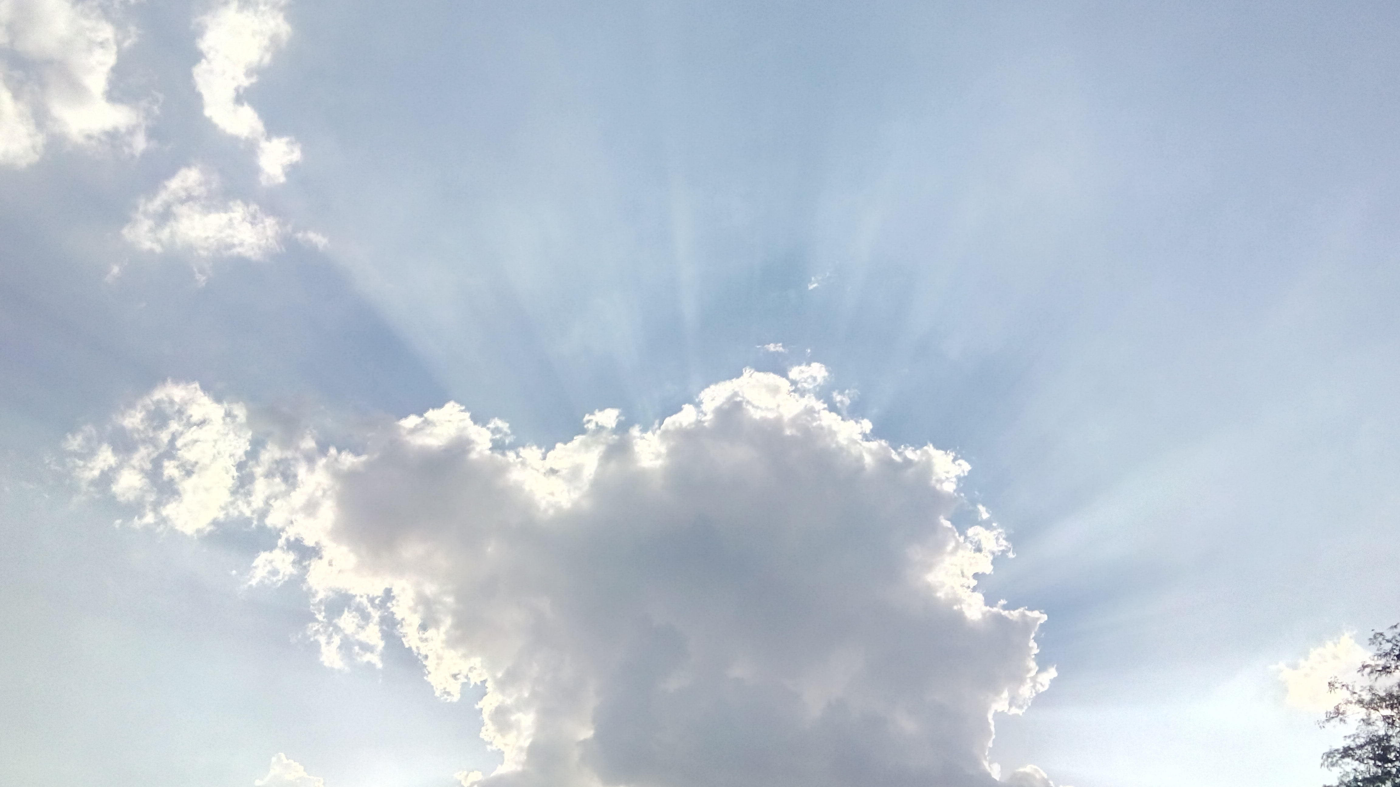 4K, rays, day, light, abstract backgrounds, backgrounds, sunshine, energy, cloud, bright, white color, wind, fluffy, no people, summer, sunny, nature, HD Wallpaper