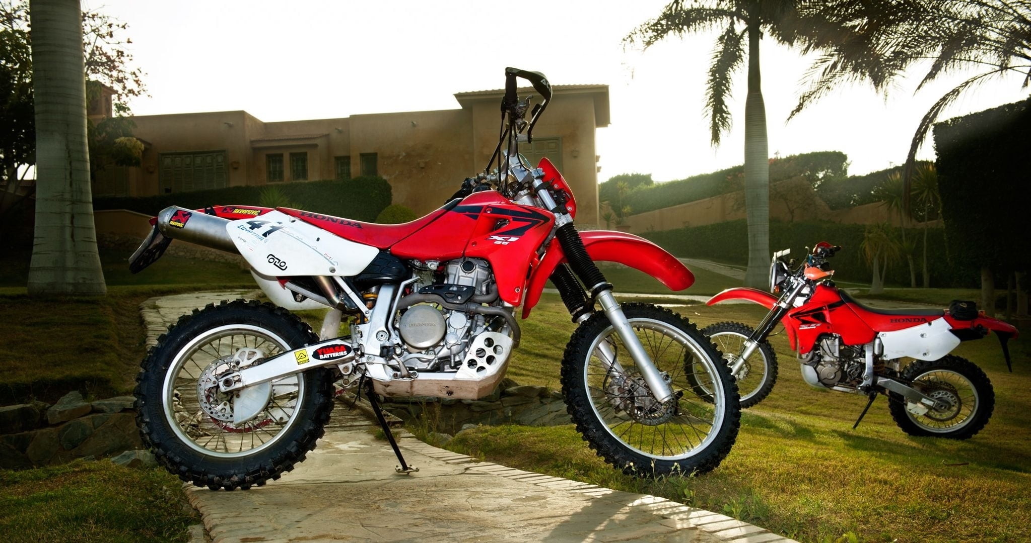 bike, red, mode of Transport, wheel, tree, honda xr, sky, 1080P, mode of transportation, clear sky, riding, transportation, motorcycle Racing, architecture, HD Wallpaper