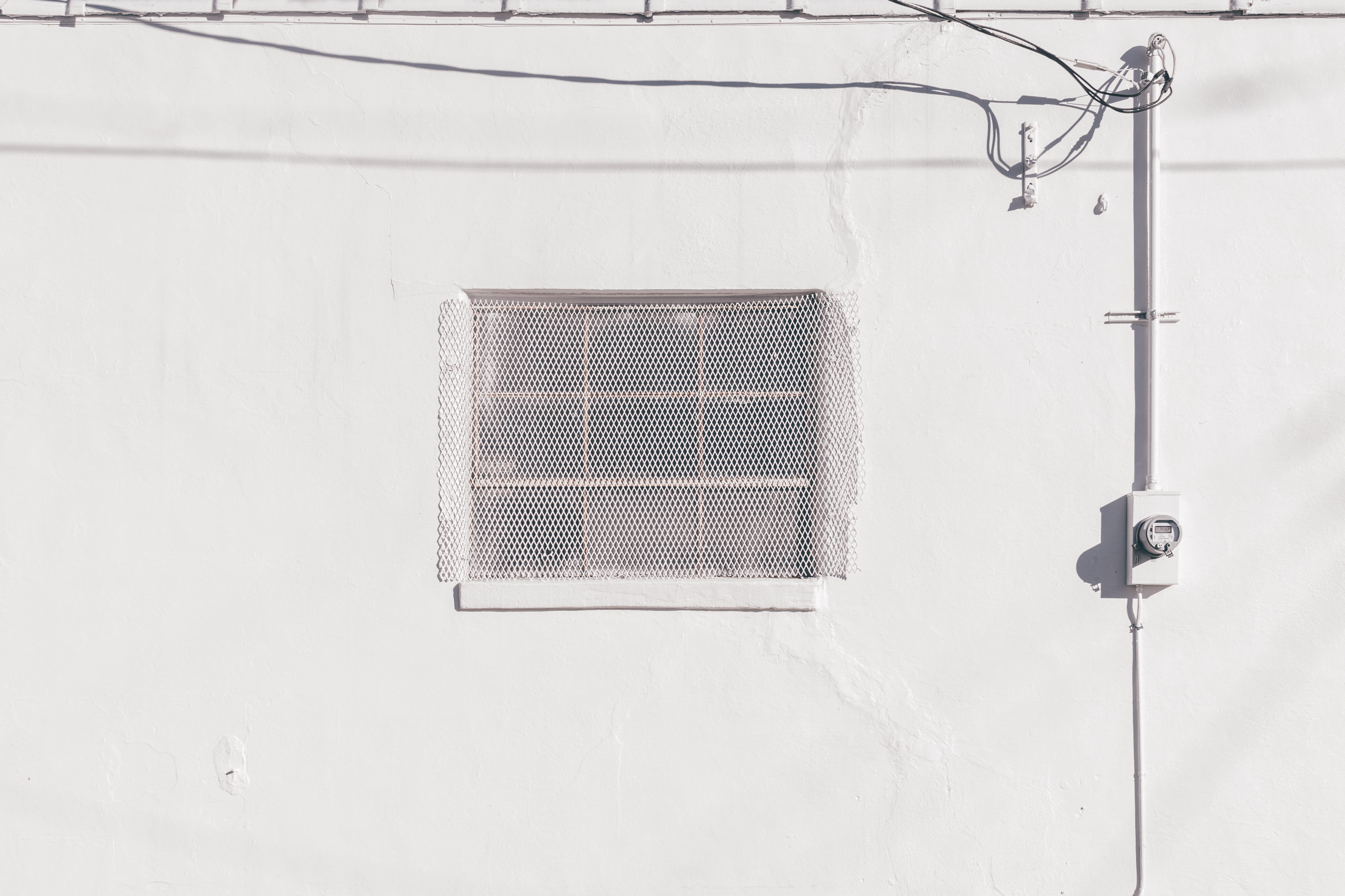 day, architecture, minimal, glass - material, technology, wall - building feature, no people, lighting equipment, wall, grille, nature, building, HD Wallpaper