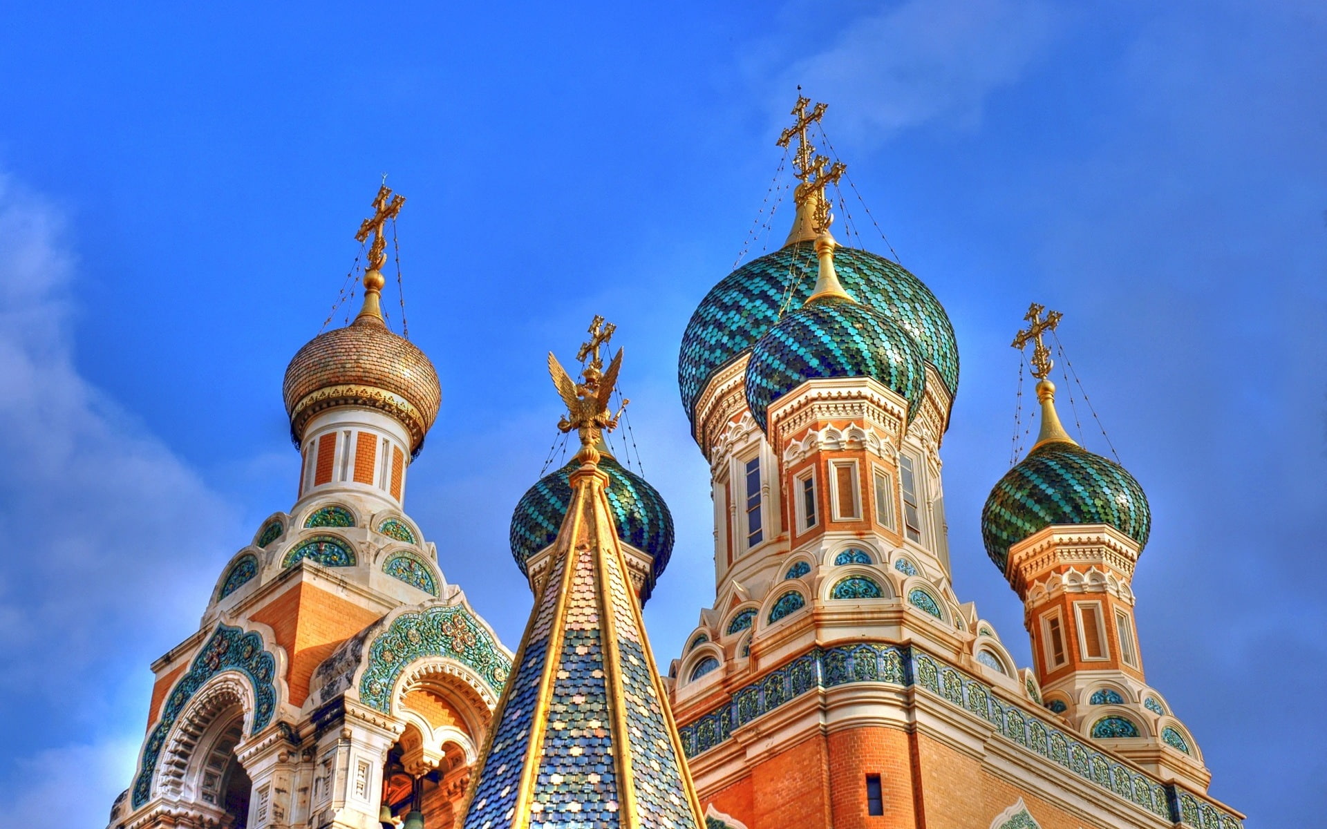 basilica, brown, building, landmark, green, architecture, dome, russian basilica, russian, church, 1080P, concrete, HD Wallpaper