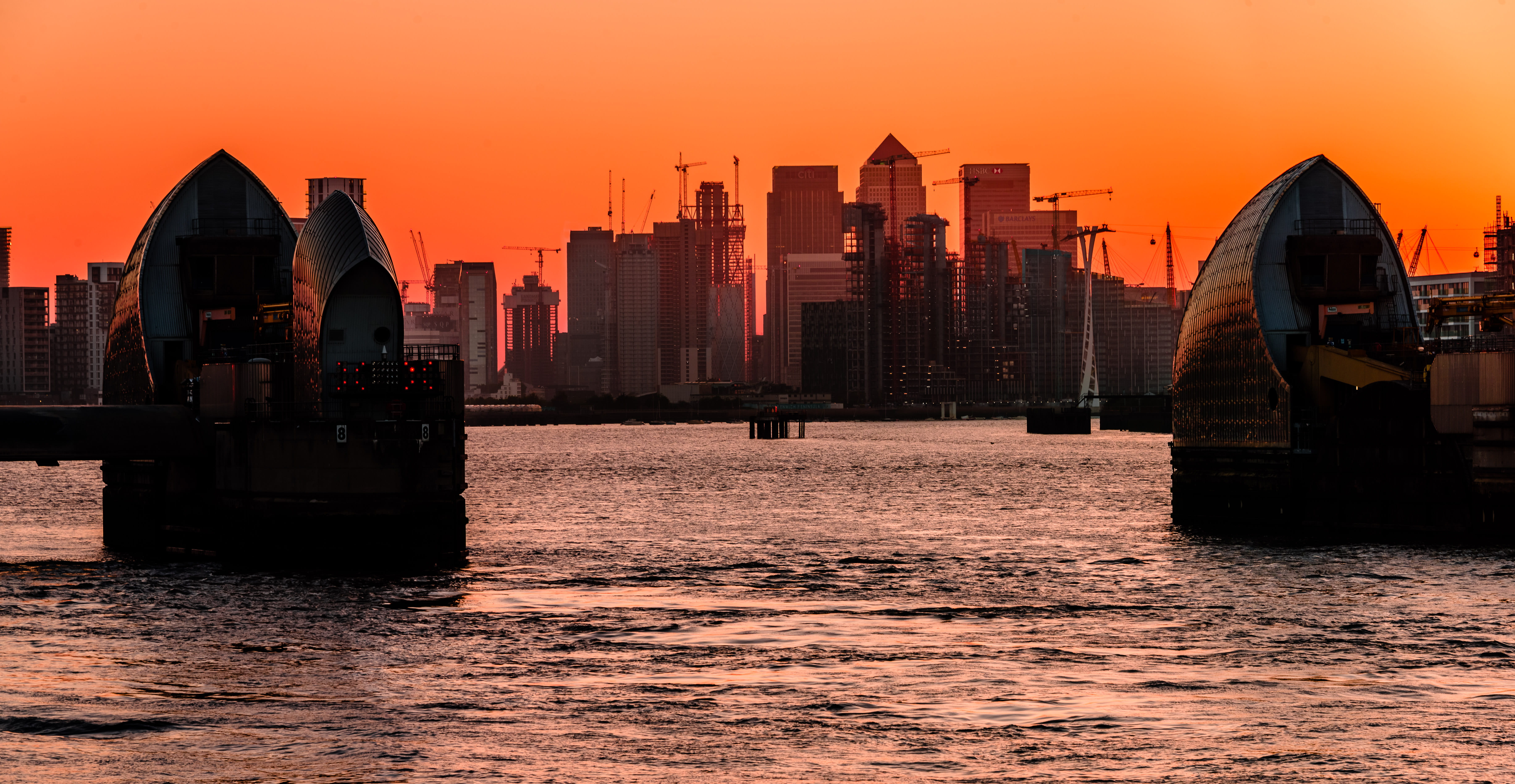 skyline, london, backlit, isle of dogs, building, cable car, landscape, contre jeur, travel destinations, back light, architecture, transportation, building exterior, HD Wallpaper