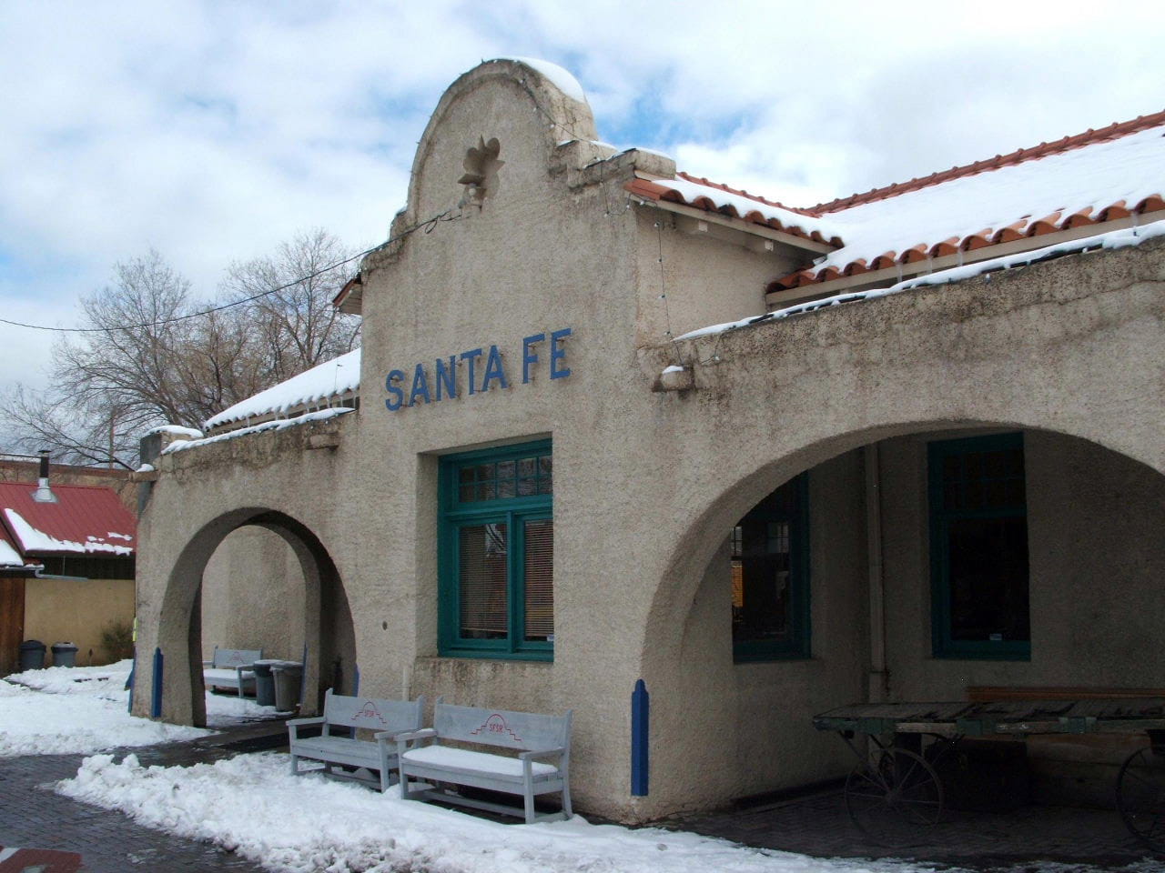 train station, plant, entrance, cold temperature, train, no people, public domain, new, architecture And Buildings, photos, cloud - sky, Santa Fe, nature, HD Wallpaper