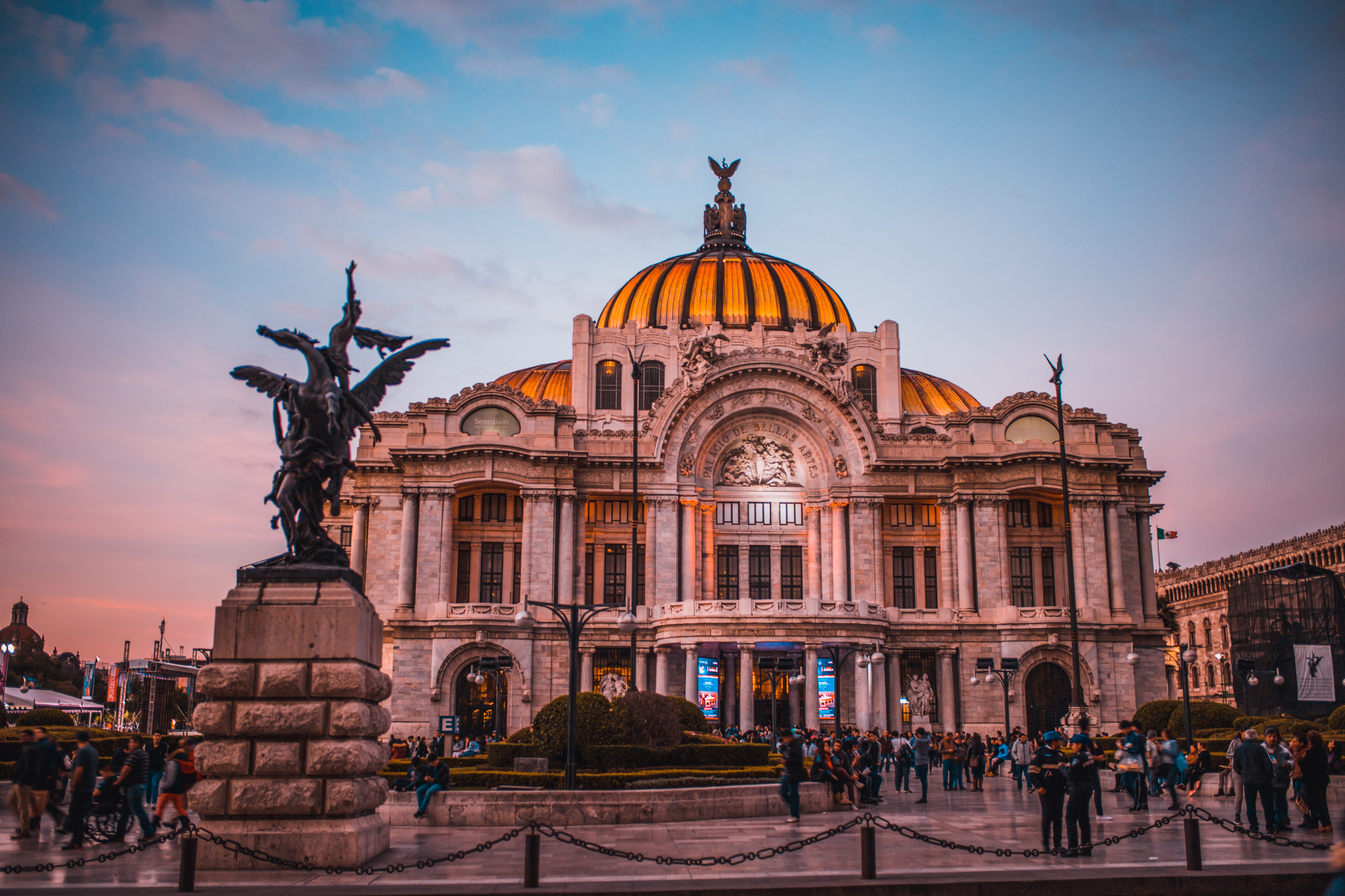 tourists, sky, sunset, landmark, urban, religion, fountain, historic, ancient, incidental people, nature, mexico, city life, city, sculpture, dome, museum, HD Wallpaper