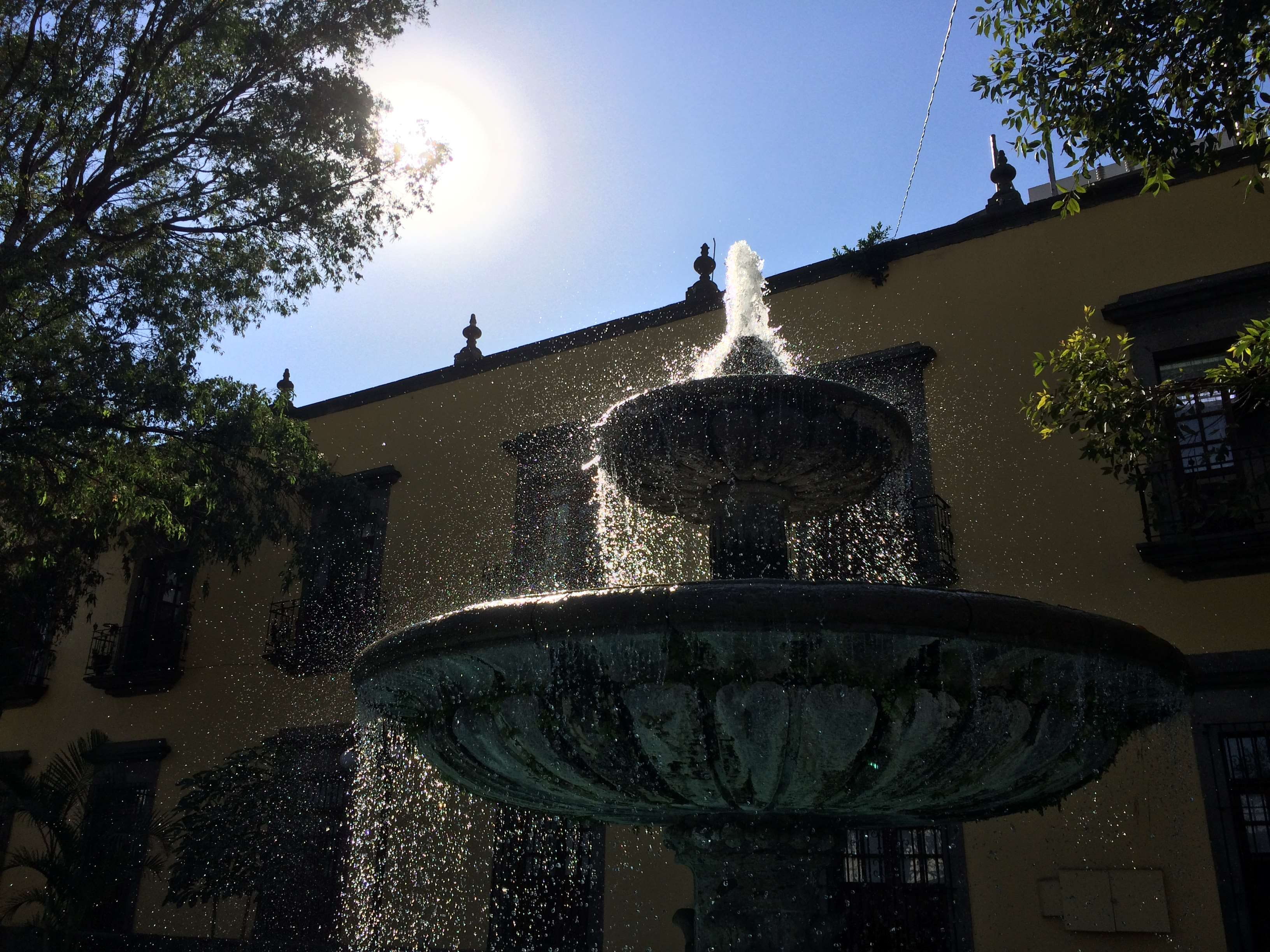 building exterior, sky, art and craft, splashing, day, flowing water, sculpture, fountain in zapopan historic downtown, 2K, tree, mexico, low angle view, HD Wallpaper