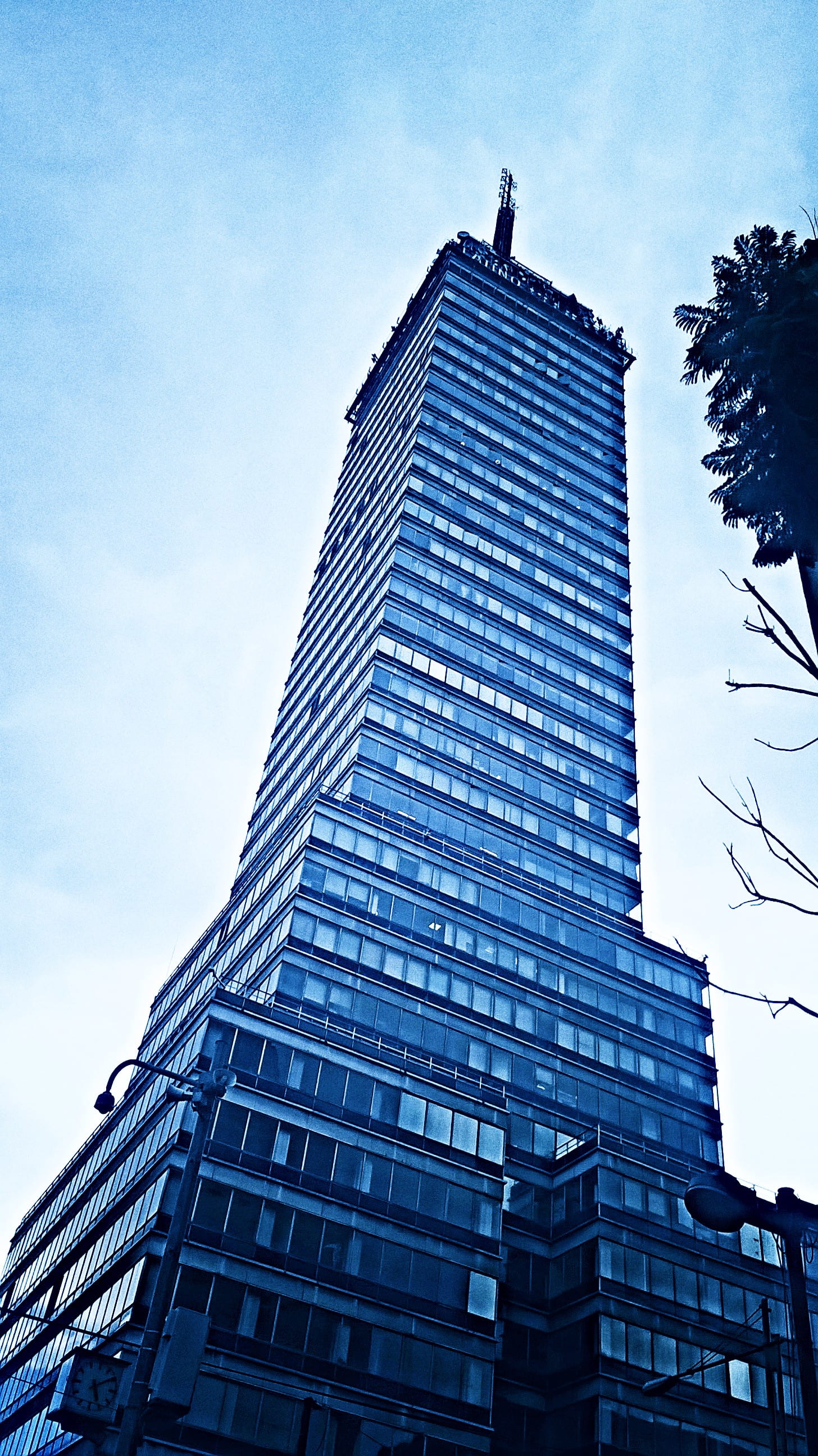 building, glass items, cloud - sky, no people, outdoors, sky, office, tower, tall - high, modern, perspective, city, 2K, day, skyscraper, nature, built structure, Phone HD Wallpaper