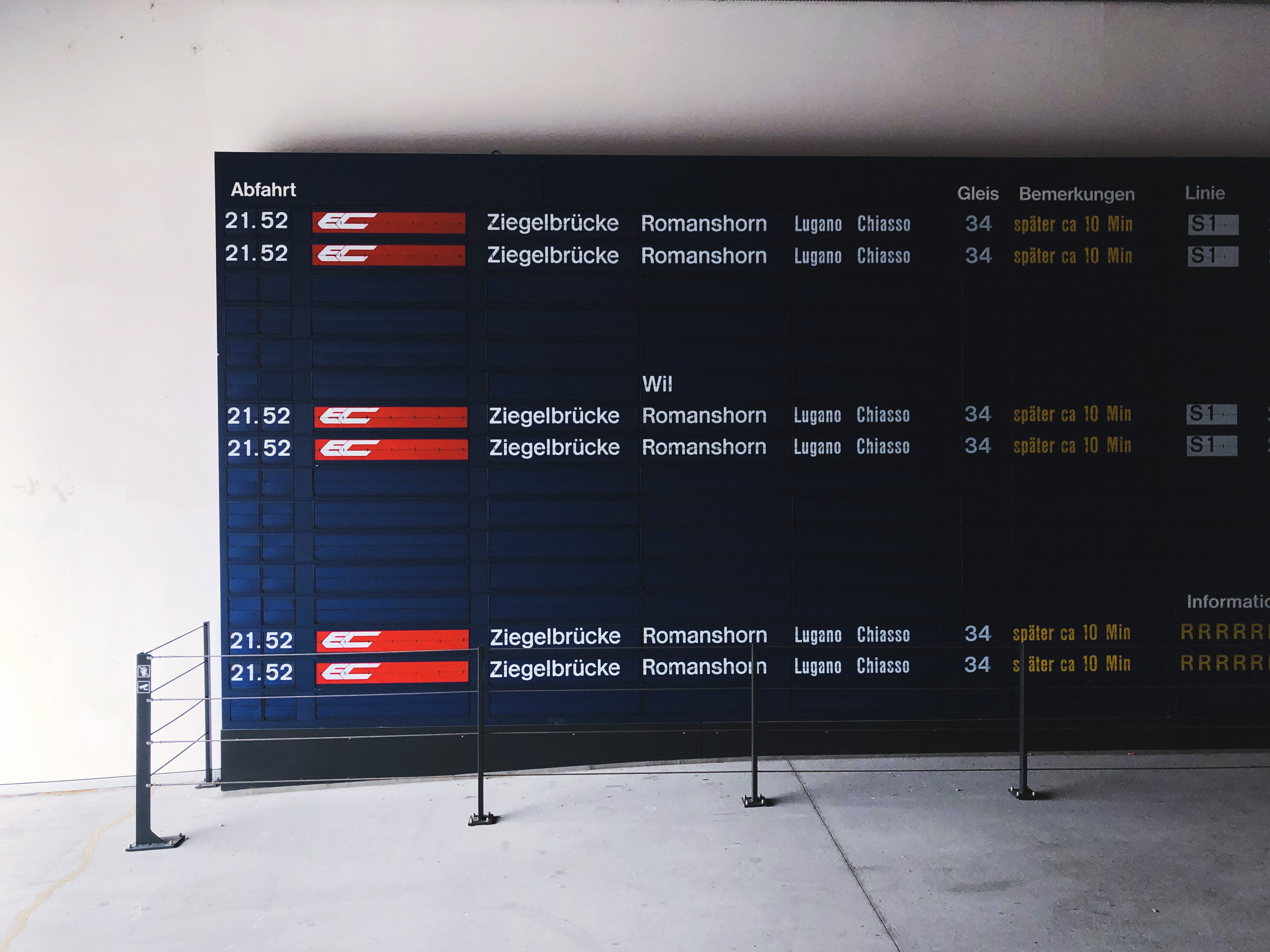 transportation, interior, arrival departure board, display, sbb, mode of transportation, text, monitor, screen, travel, architecture, blue, fabian, information, HD Wallpaper
