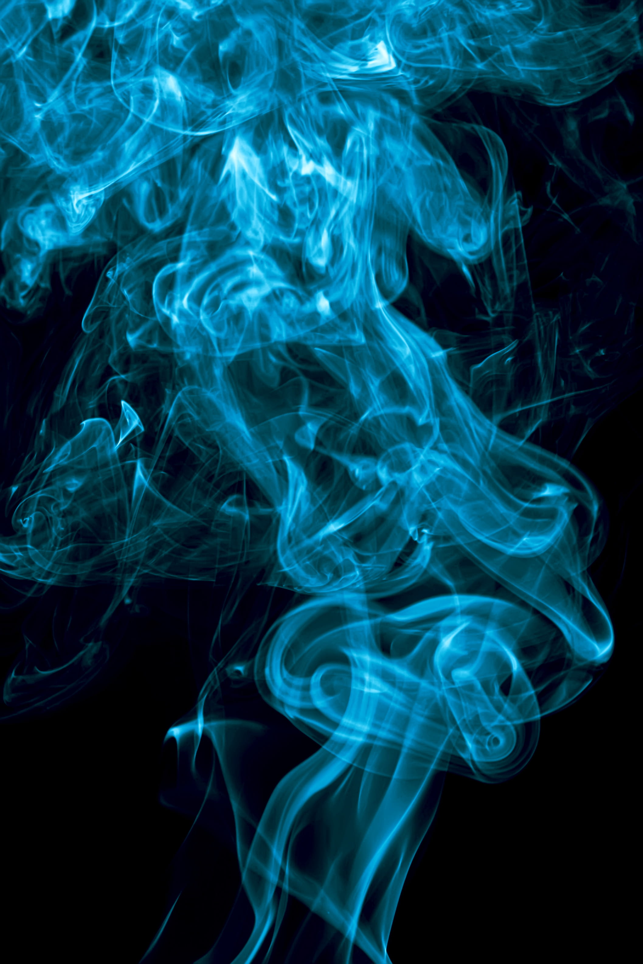 changing form, form, wave, aroma, luminosity, effect, black background, complexity, indoors, textured effect, background, abstract, flowing, turquoise colored, Phone HD Wallpaper