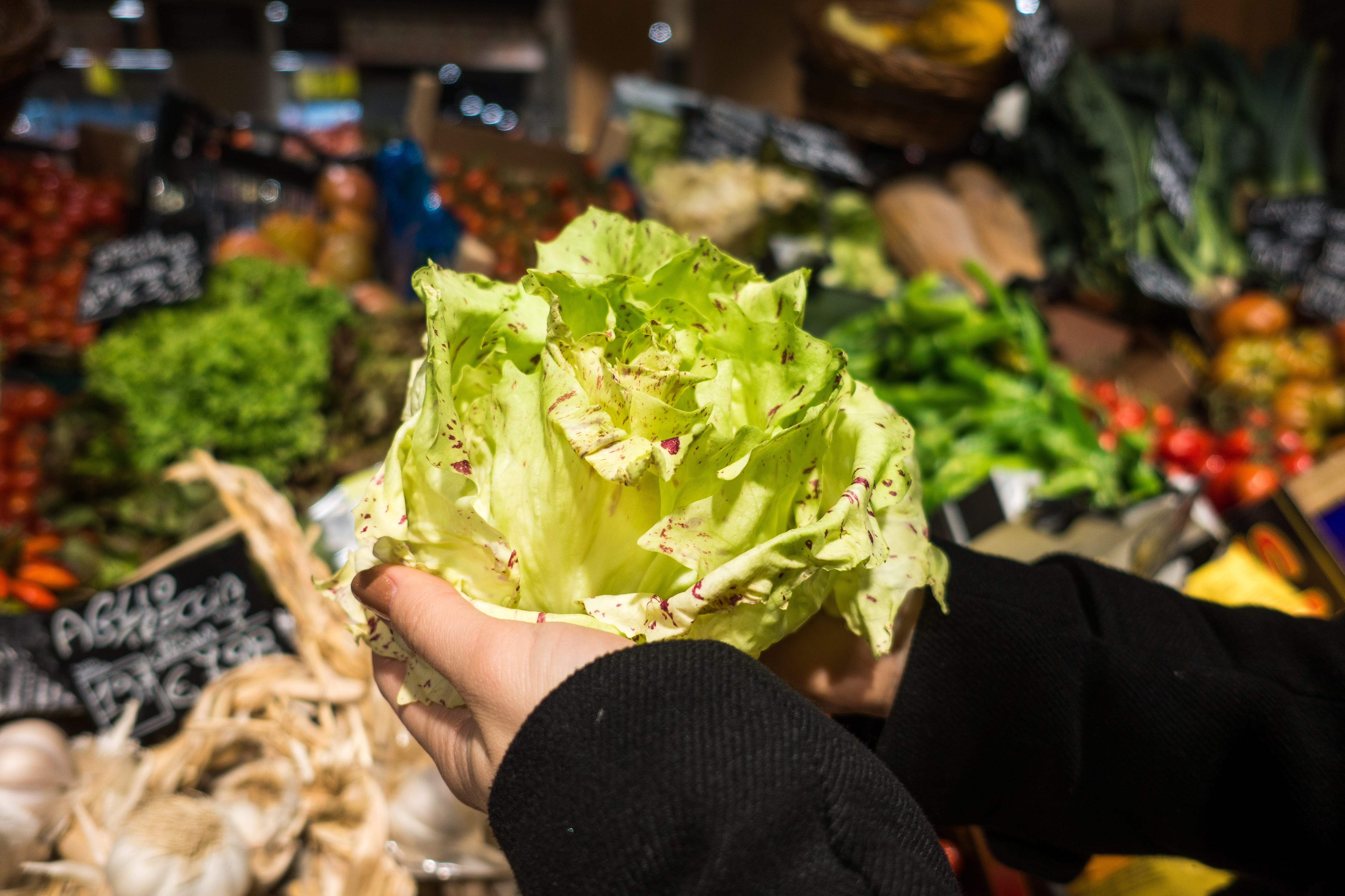 supermarket, healthy, food, groceries, shopping, 5K, healthy eating, retail, leaf, wellbeing, human hand, market Stall, lifestyles, freshness, market, HD Wallpaper