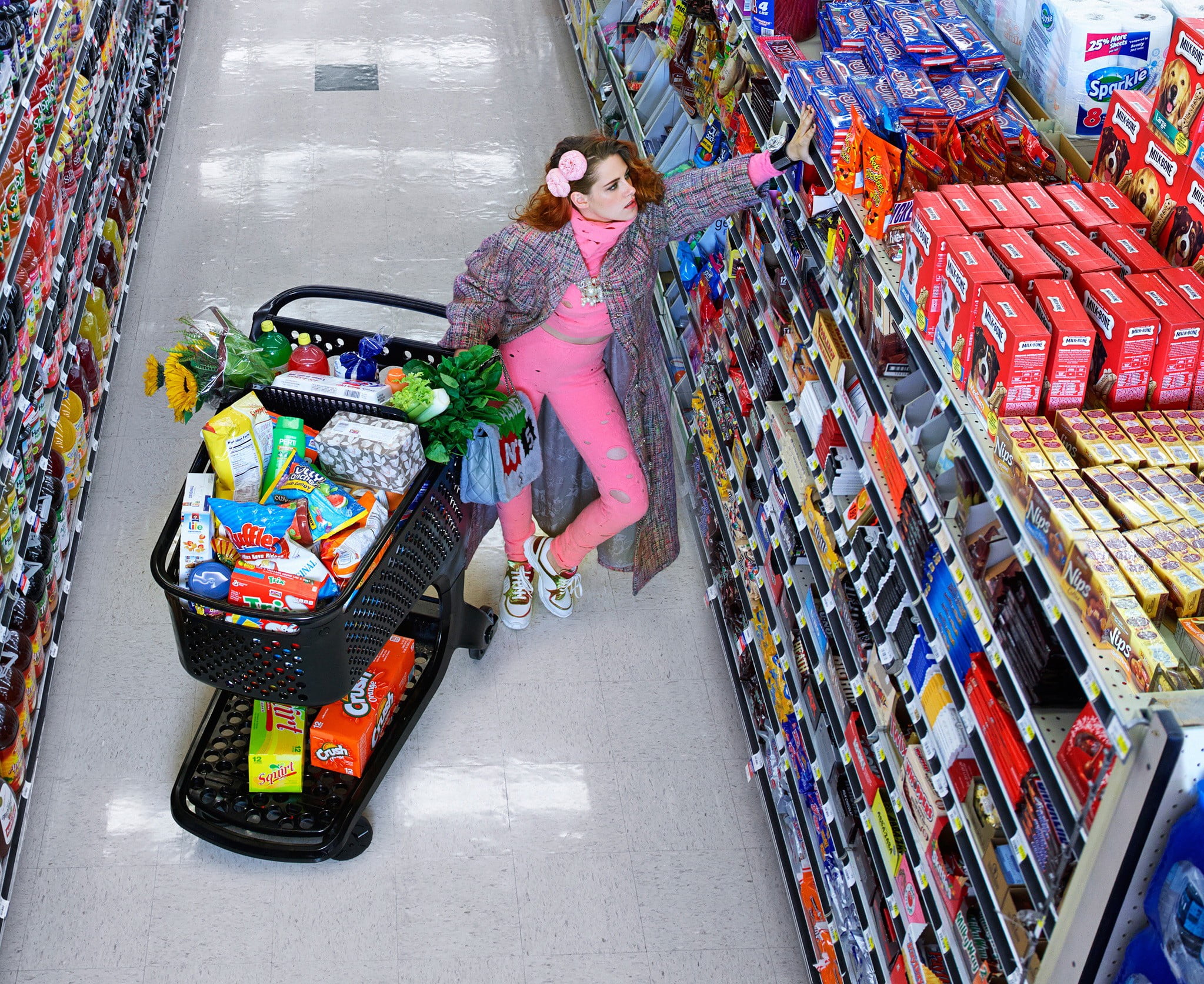 leisure activity, buying, 1080P, store, market, full length, high angle view, lifestyles, one person, groceries, casual clothing, abundance, shopping cart, HD Wallpaper