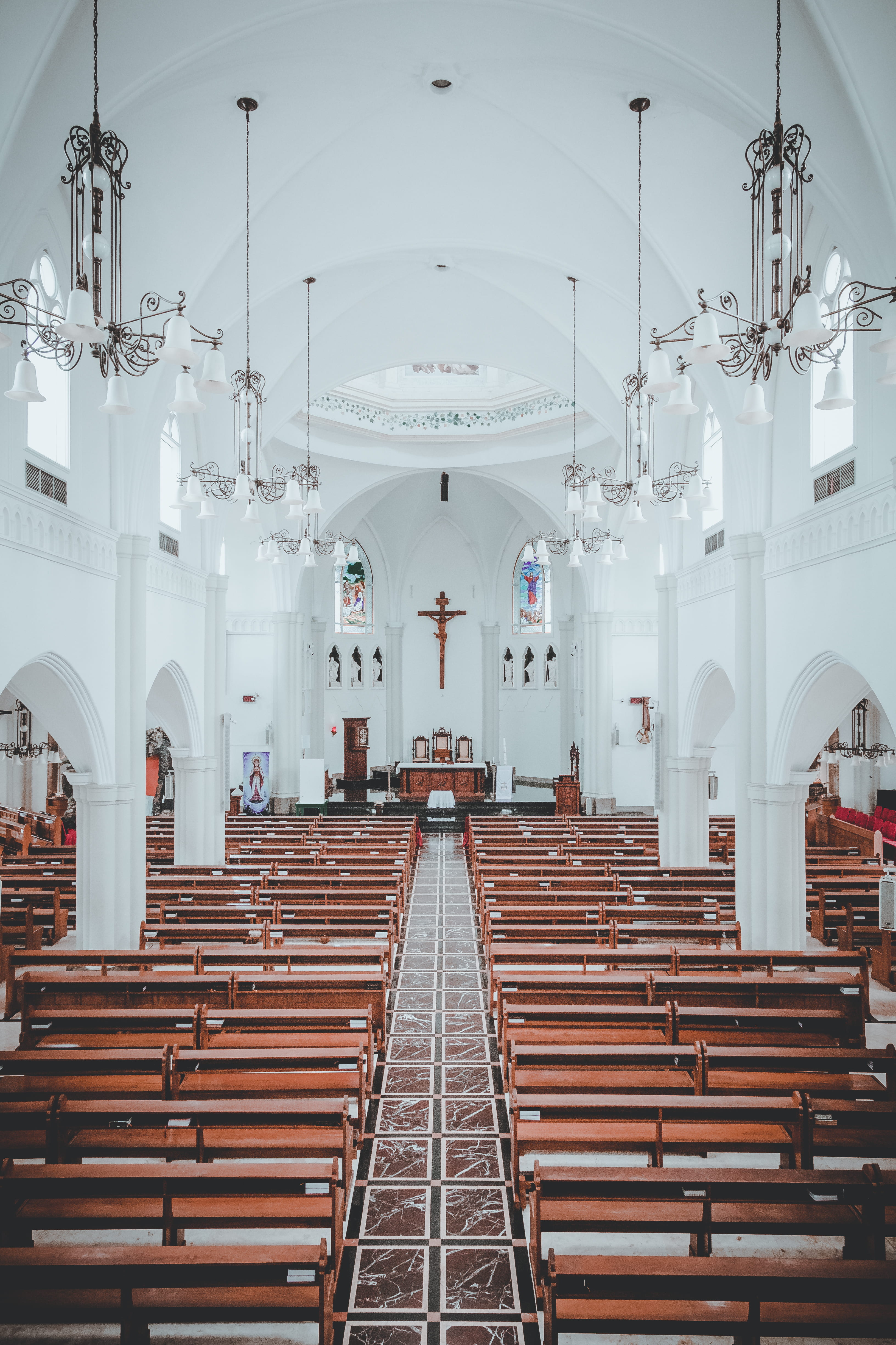 colourful, arch, religion, the way forward, place of worship, altar, absence, lighting equipment, cathedral, no people, vertical, indoor, color, wonderful, Phone HD Wallpaper
