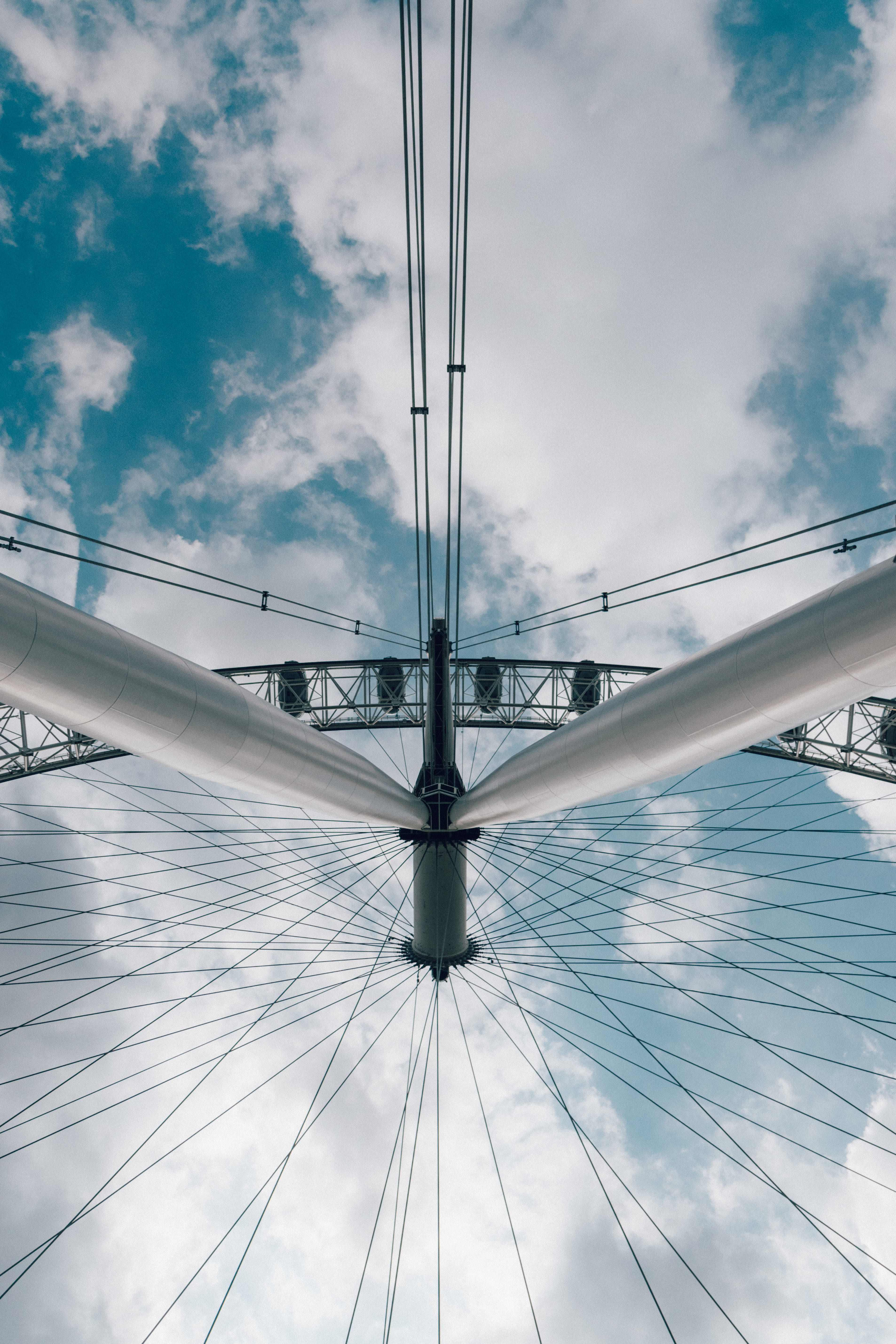 built structure, sailboat, leisure activity, no people, cloud - sky, day, metal, travel, low angle view, london, eye, birds, architecture, arts culture and entertainment, Phone HD Wallpaper