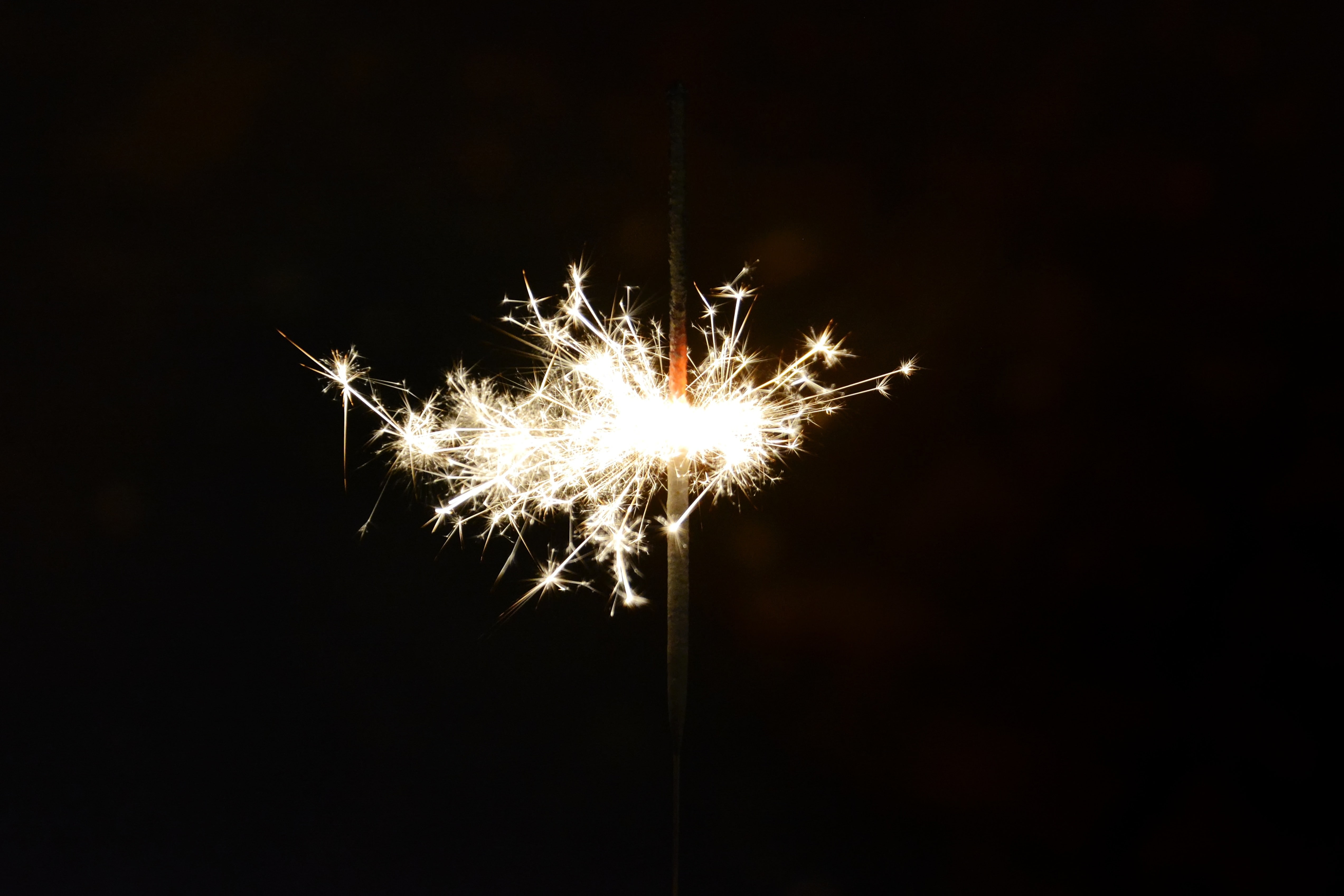 illuminated, long exposure, outdoors, firework - man made object, glowing, night, arts culture and entertainment, burning, celebration, sparks, 4K, nature, HD Wallpaper