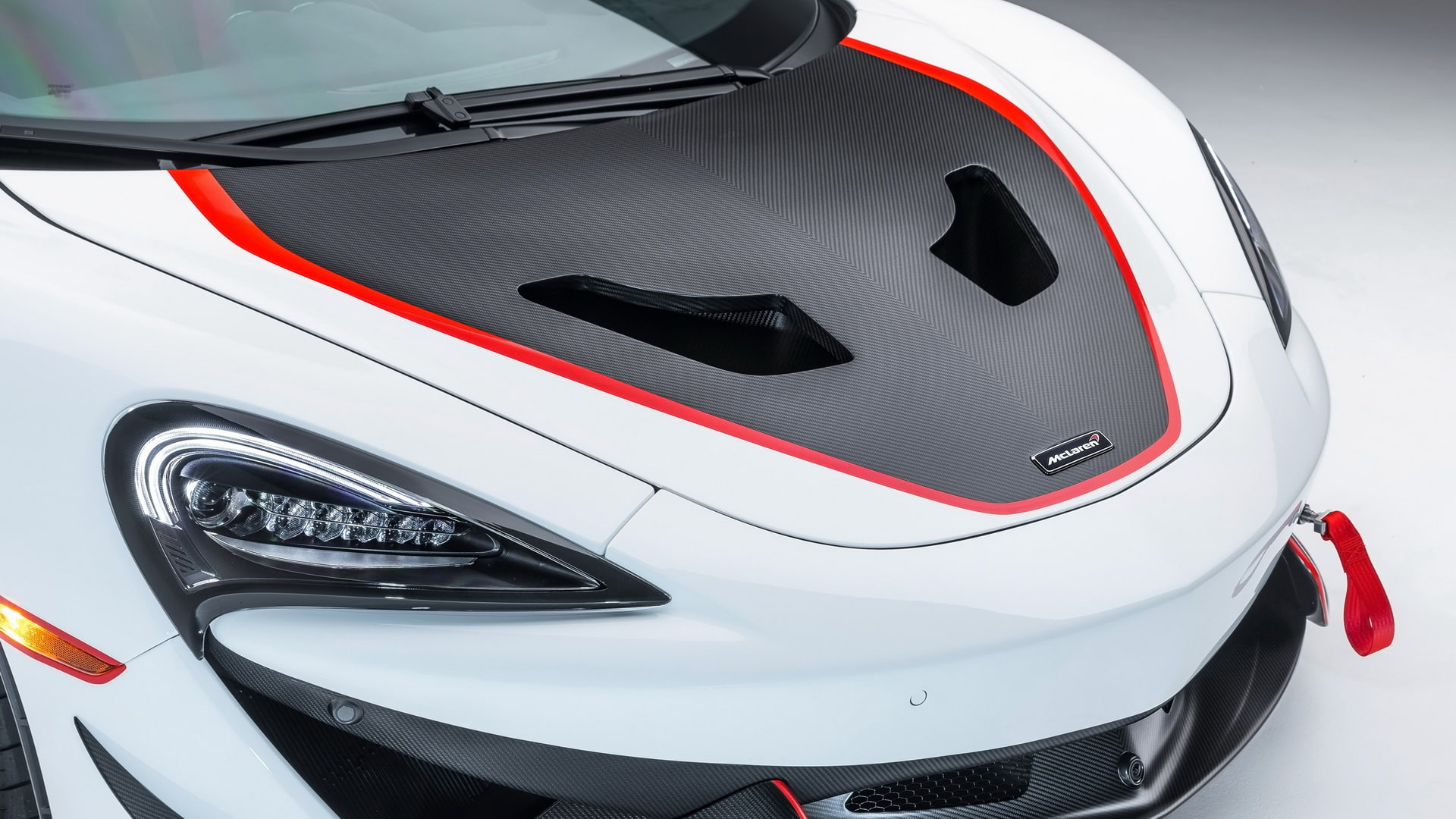 racecar, reflection, no people, red, car, motor vehicle, McLaren 570S, sport, sports race, white color, transportation, formula one racing, motorsport, HD Wallpaper