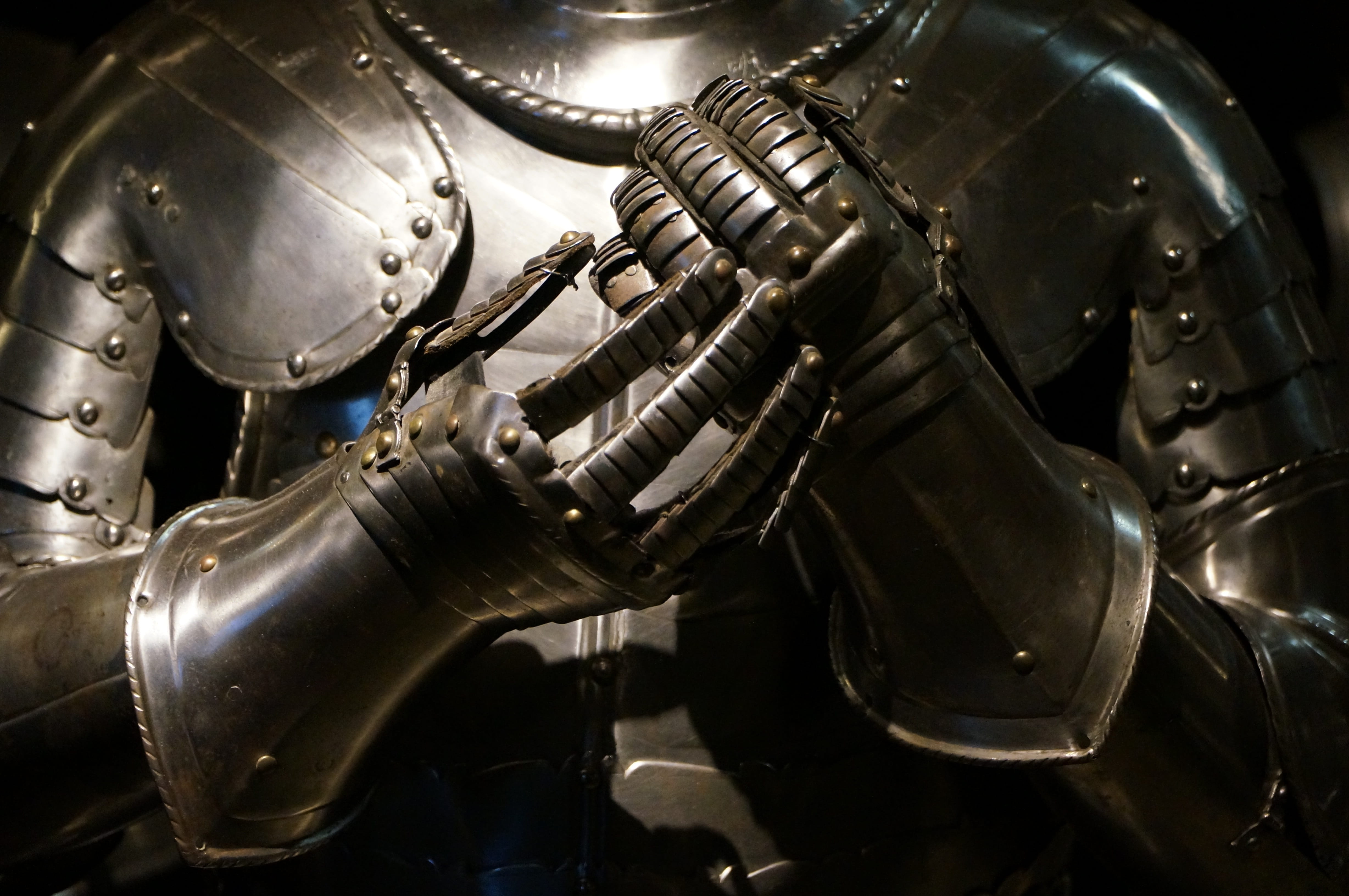 shielding, close-up, shiny, steel, war, 4K, silver colored, suit of armor, headwear, fighting, no people, medieval, motorcycle, army, armed forces, iron, HD Wallpaper